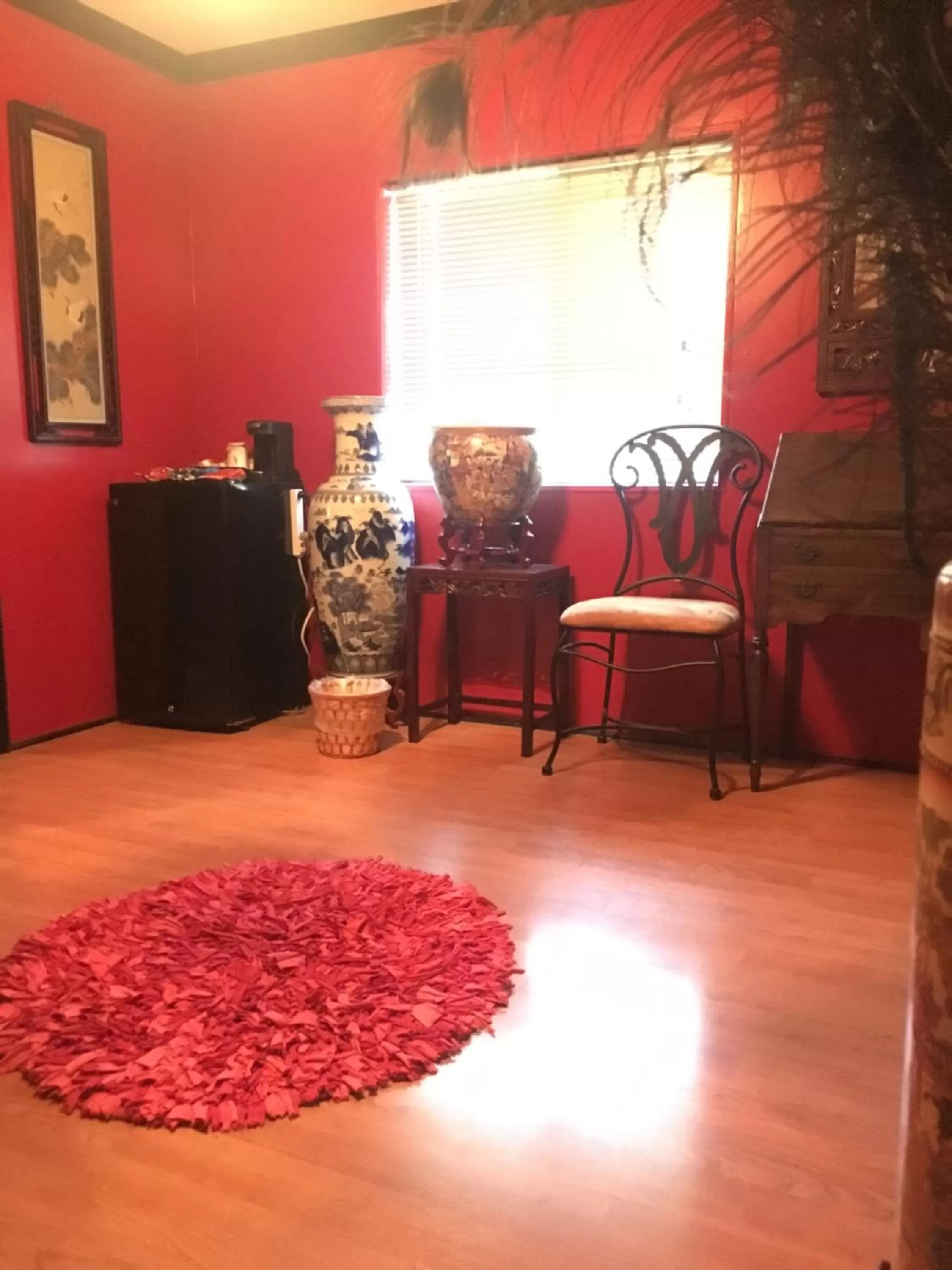 Seating area in Shady Lady Bed and Breakfast