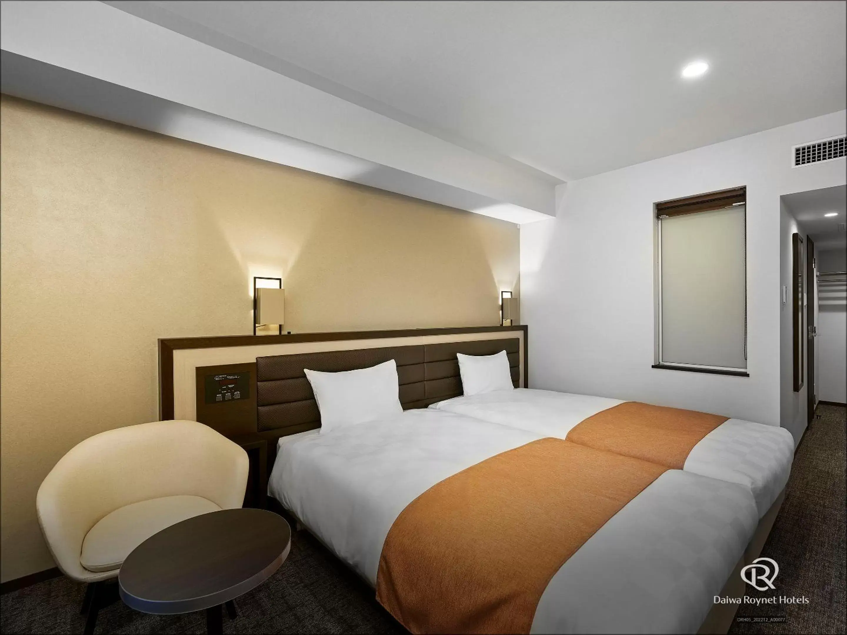 Hollywood Twin Room - Smoking (Two Bed) in Daiwa Roynet Hotel Osaka-Kitahama Hollywood Twin Room - Smoking (Two Bed) in Daiwa Roynet Hotel Osaka-Kitahama