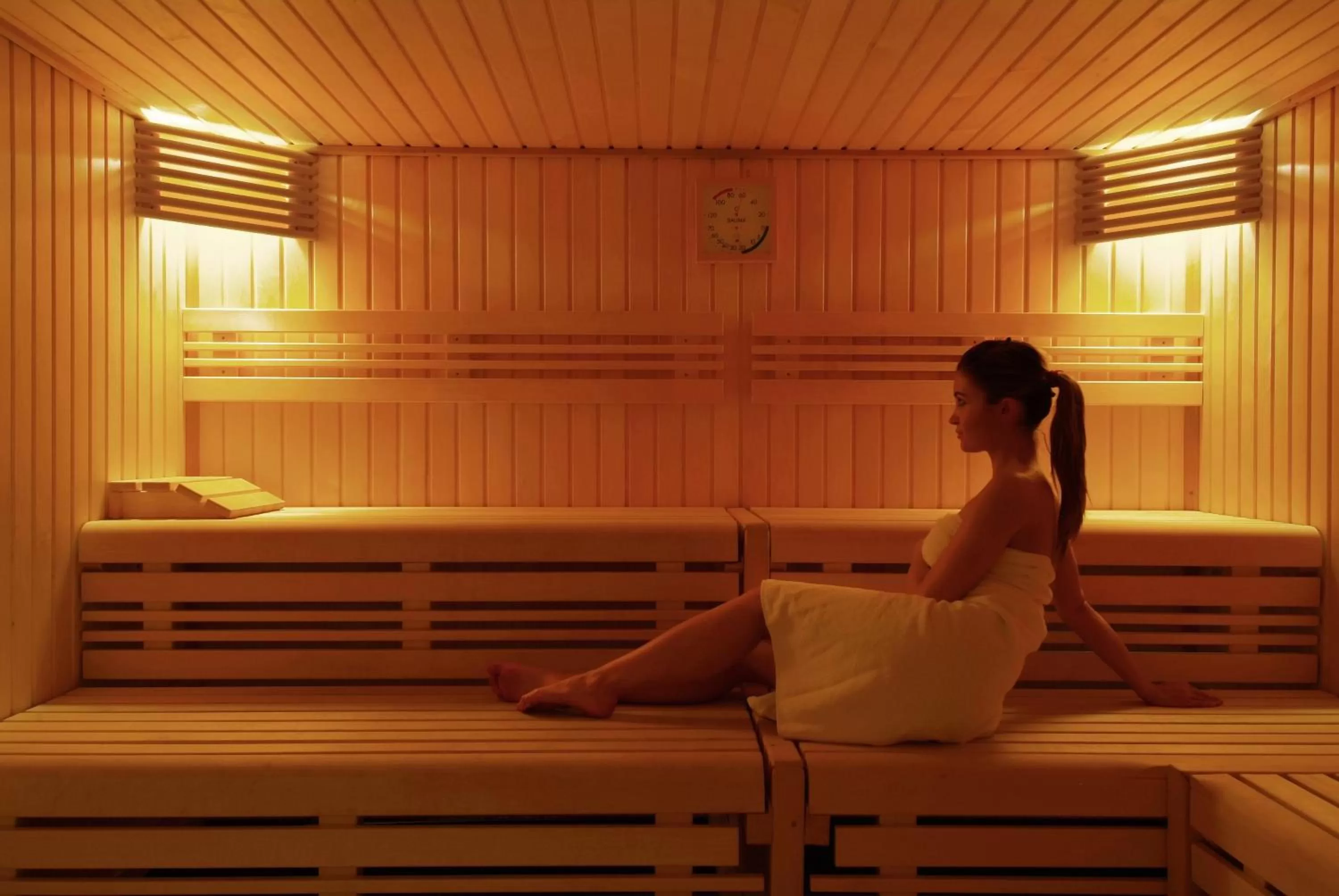 Sauna in Dream Castle Hotel Marne La Vallee