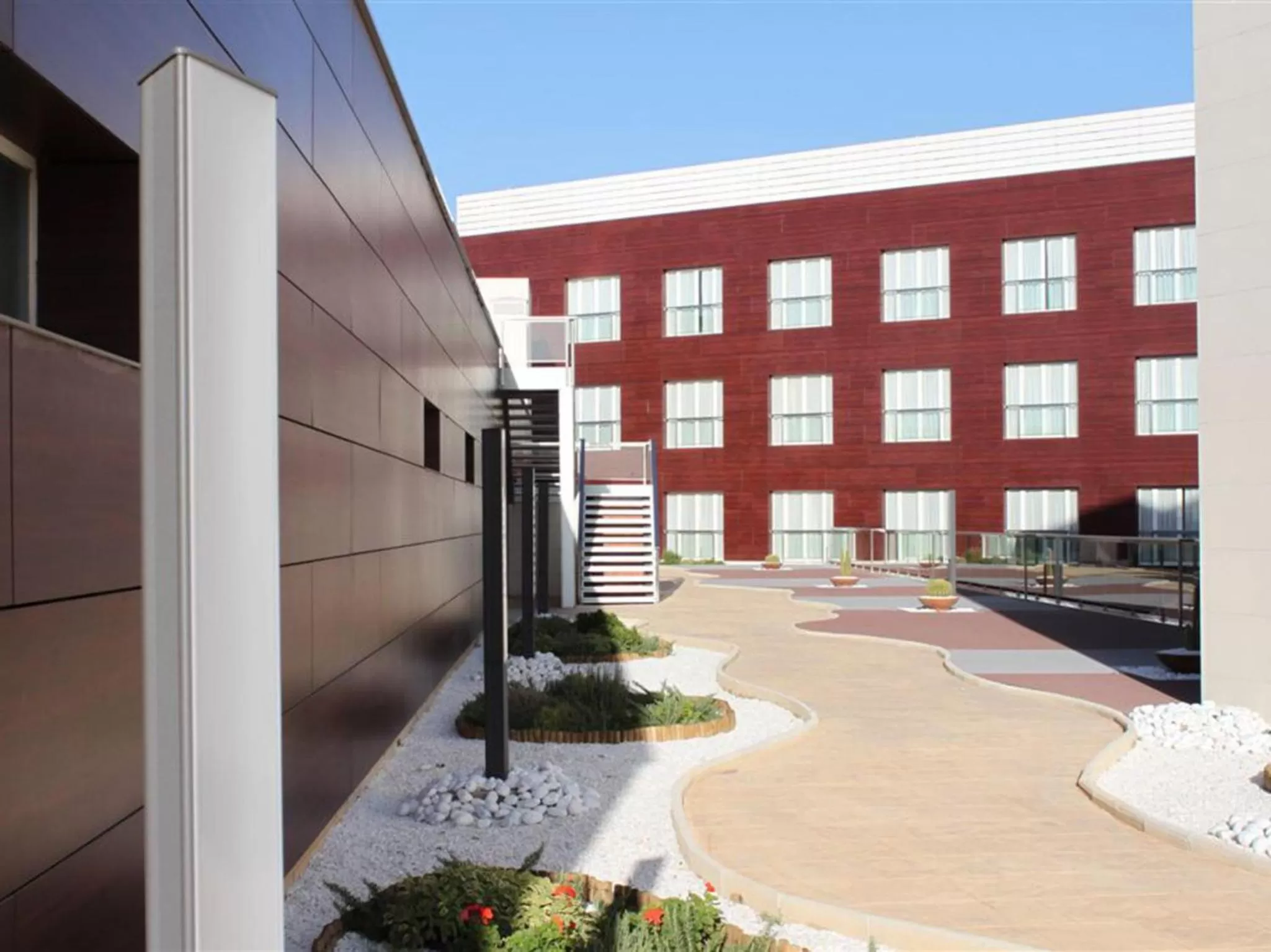 Garden in Hotel Beatriz Albacete & SPA