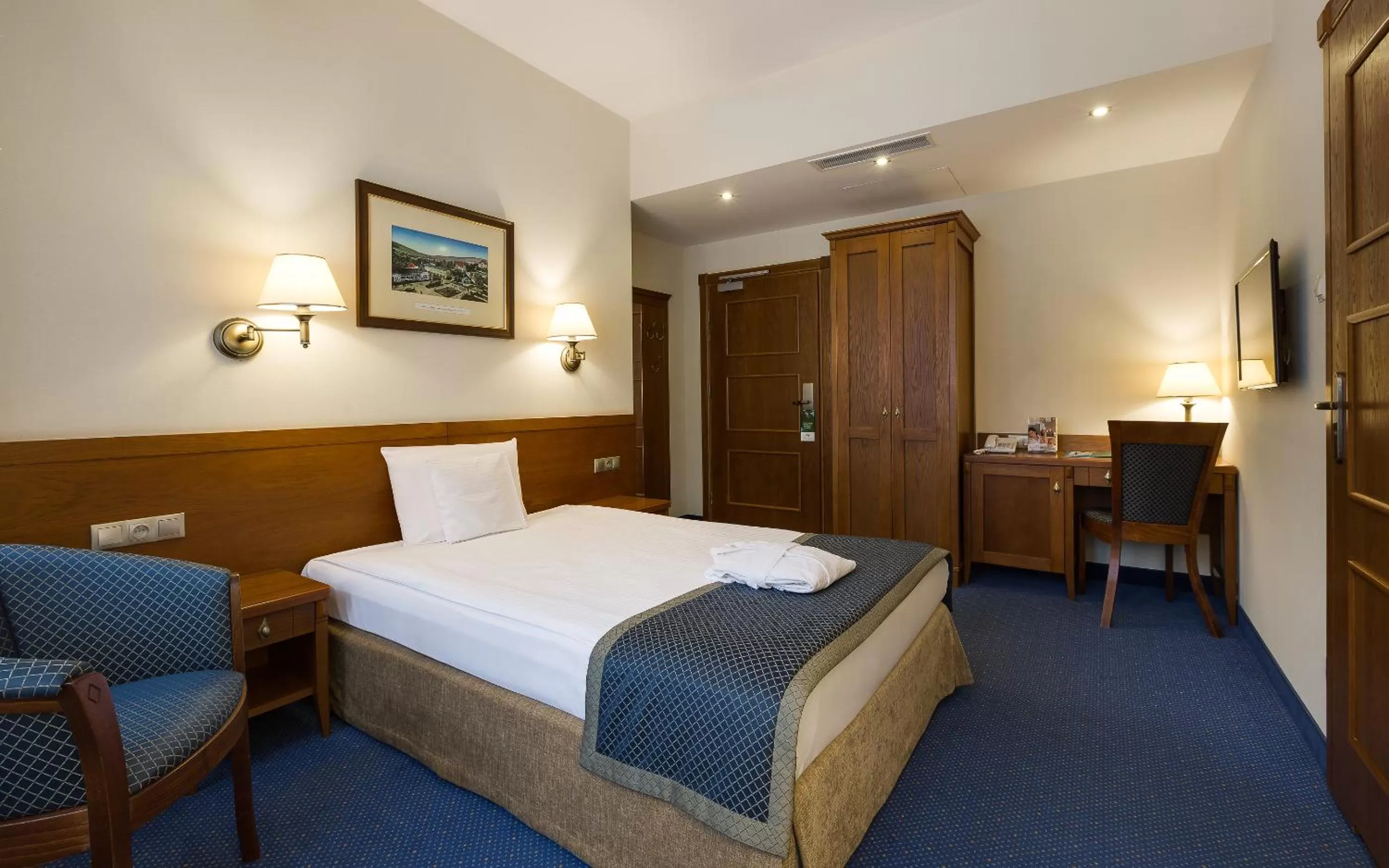 Photo of the whole room, Bed in Bukowy Park Hotel Medical SPA