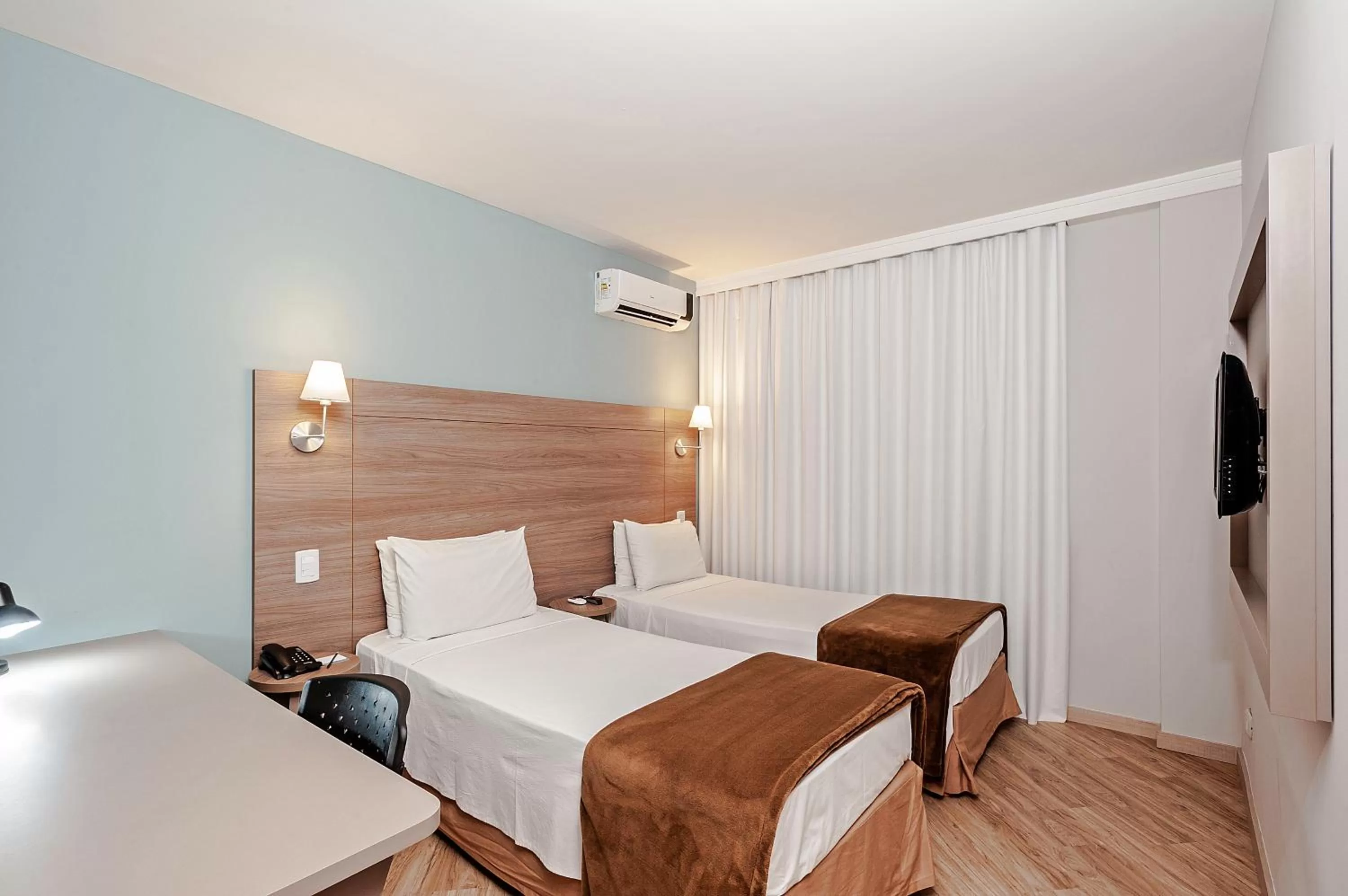 Bed in Slim Curitiba Alto da XV