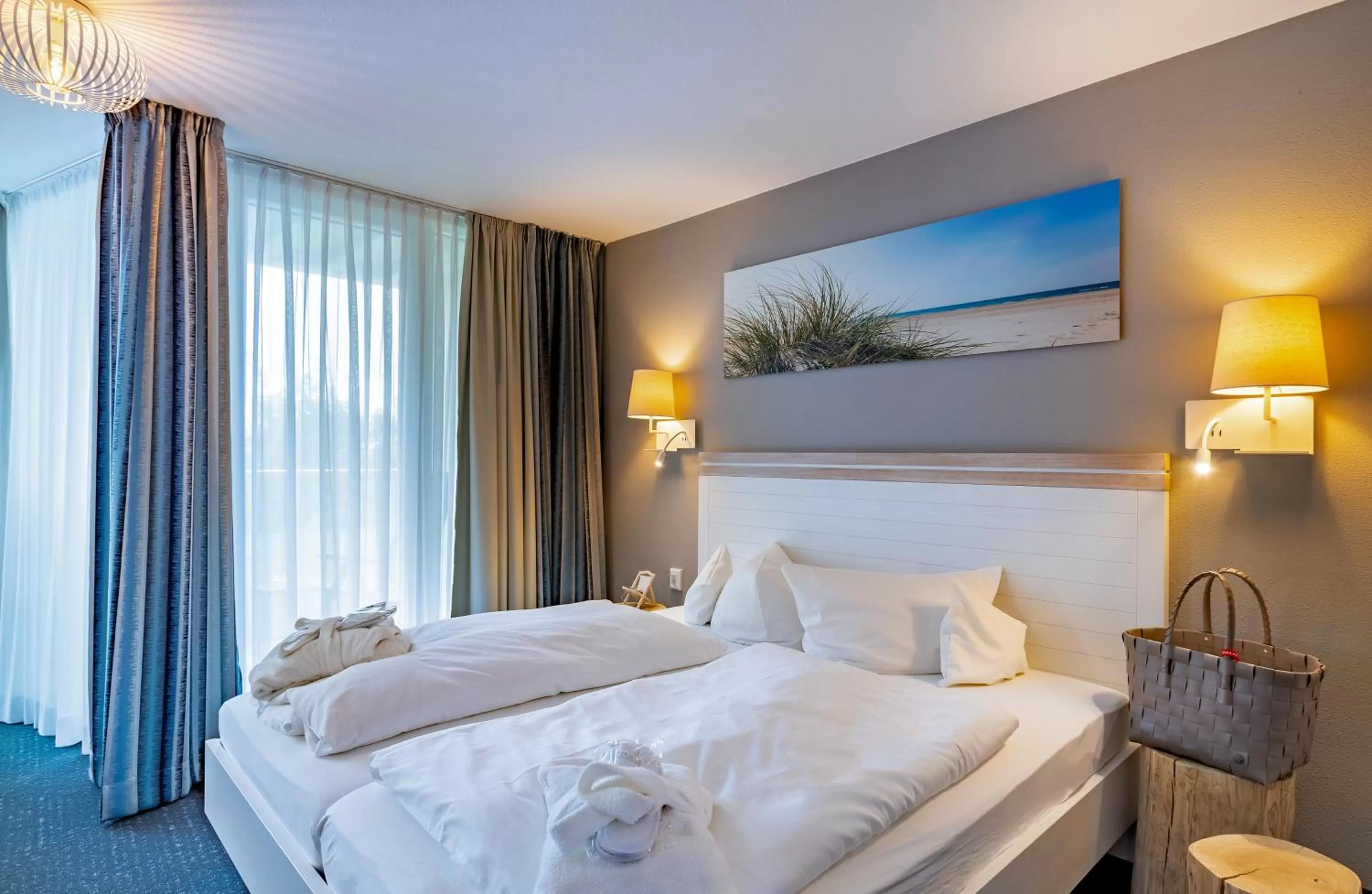 Photo of the whole room, Bed in Hotel Fährhaus