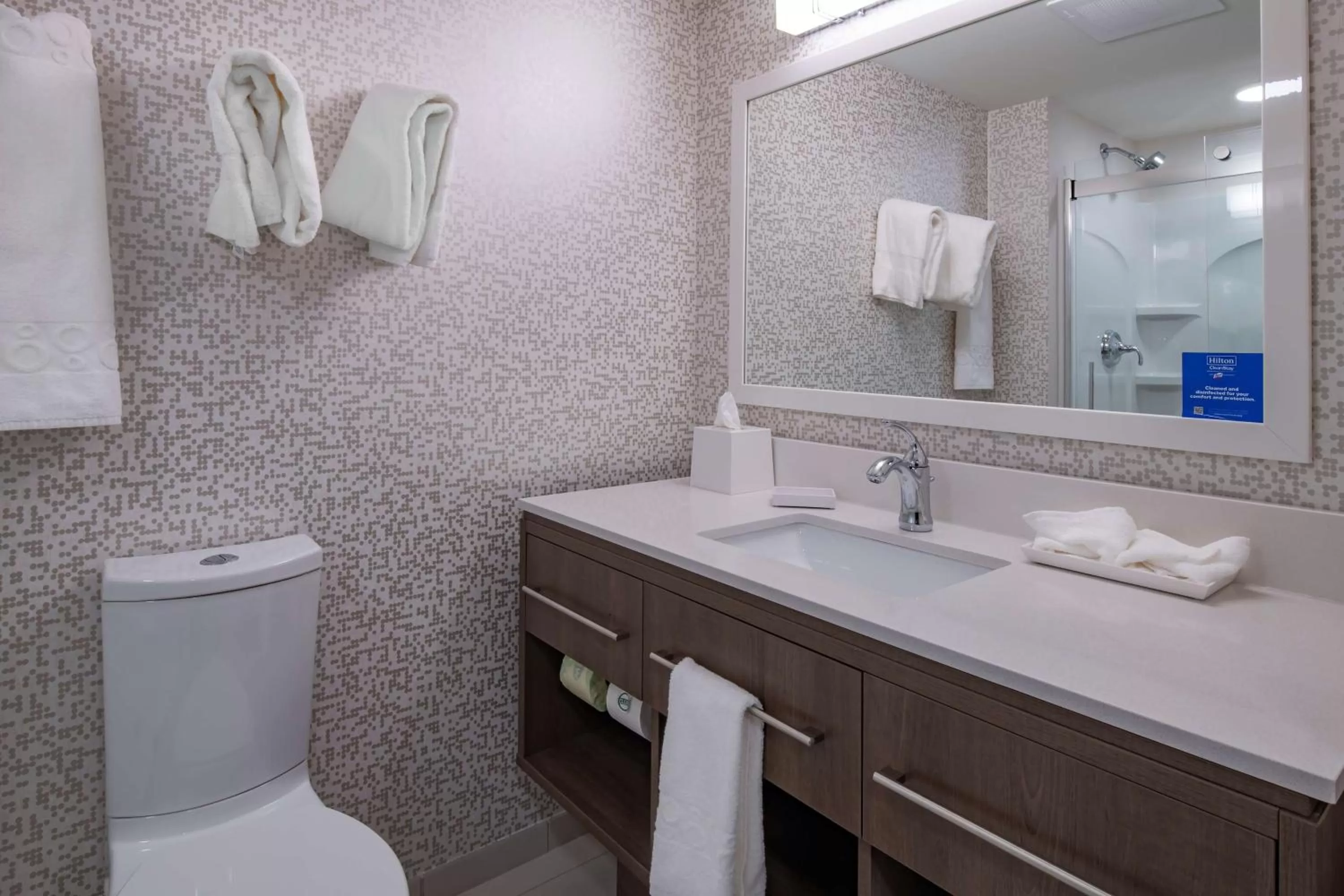 Bathroom in Home2 Suites By Hilton Wayne, NJ