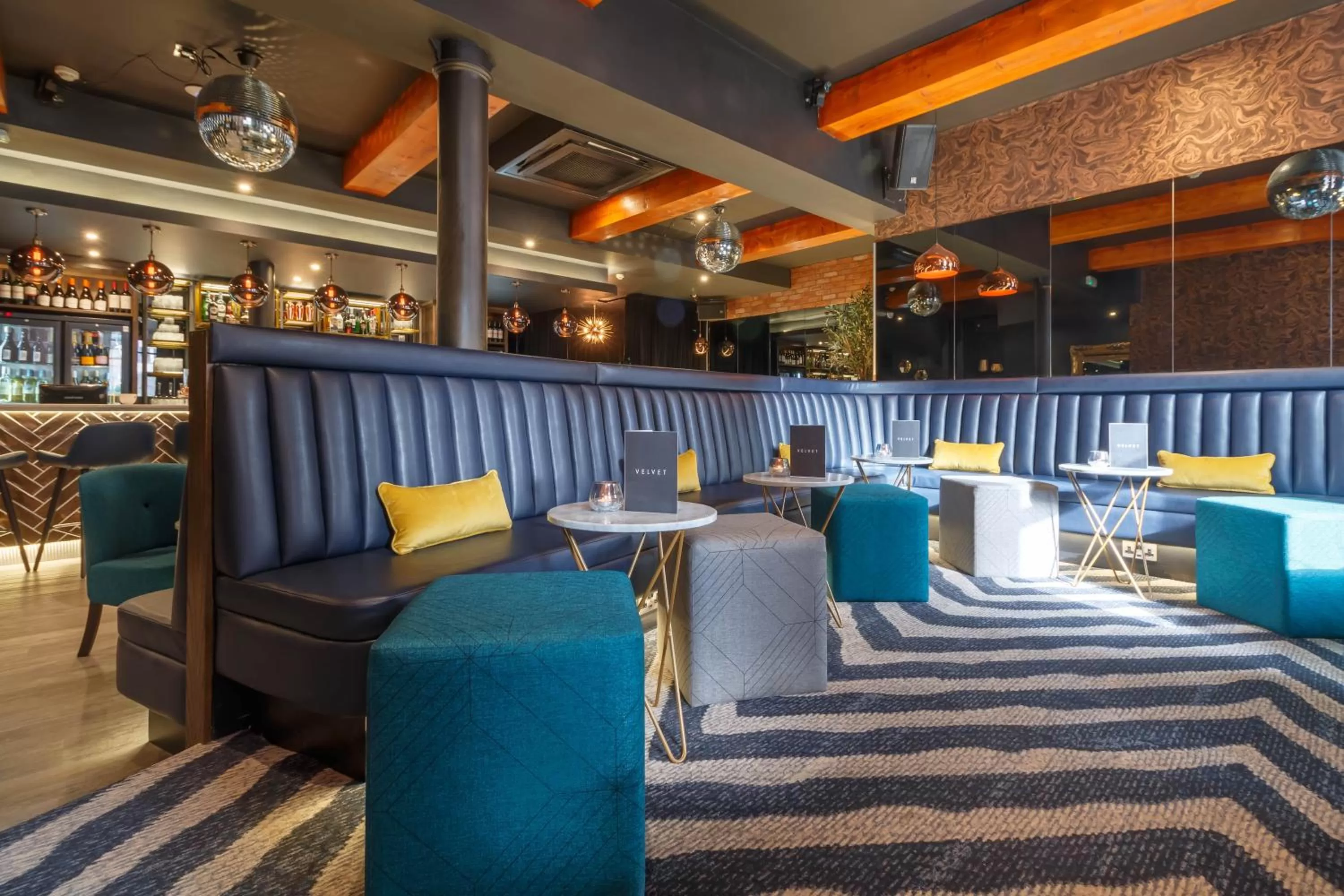 Lounge or bar in Velvet Hotel Manchester, WorldHotels Crafted