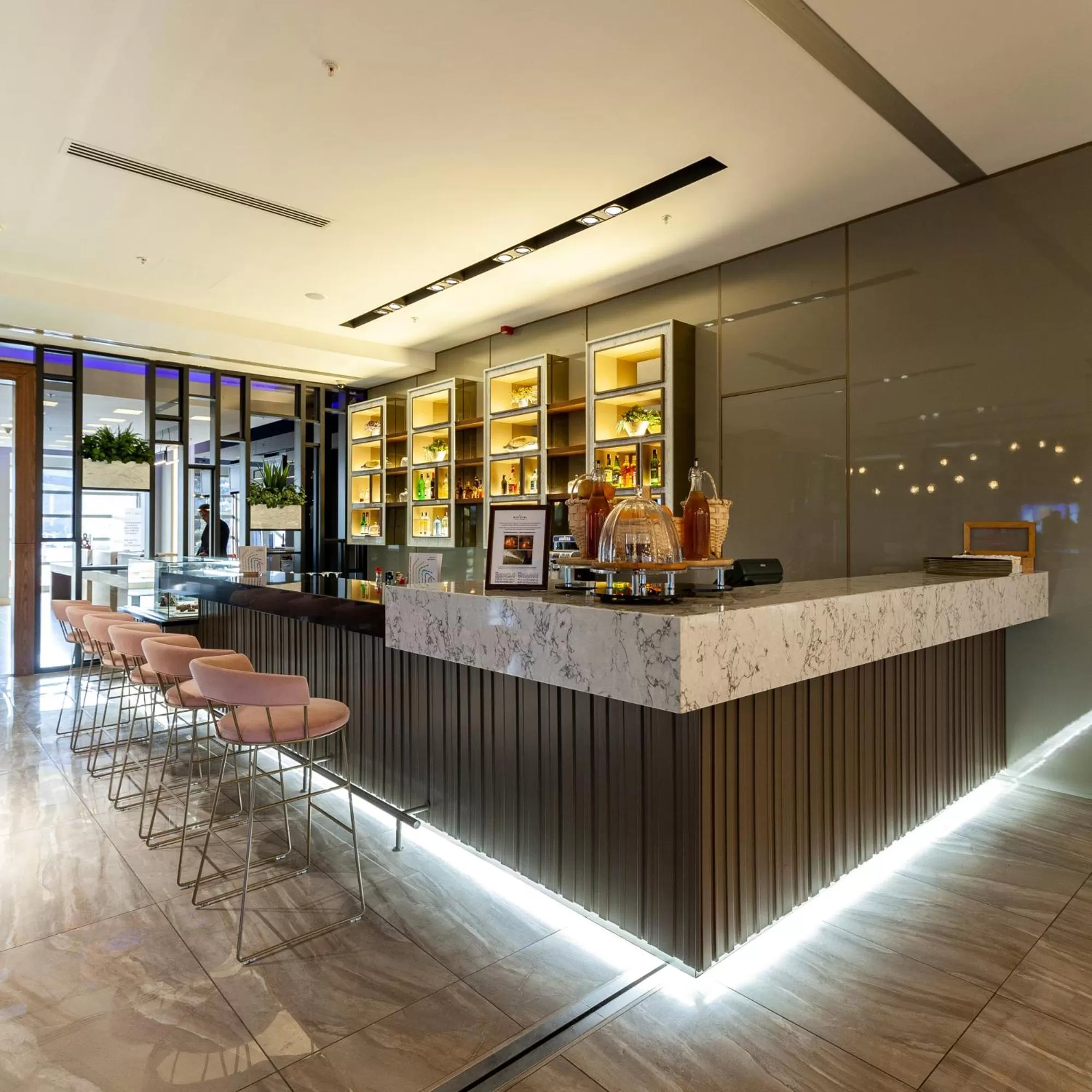 Lounge or bar in Novotel Trabzon