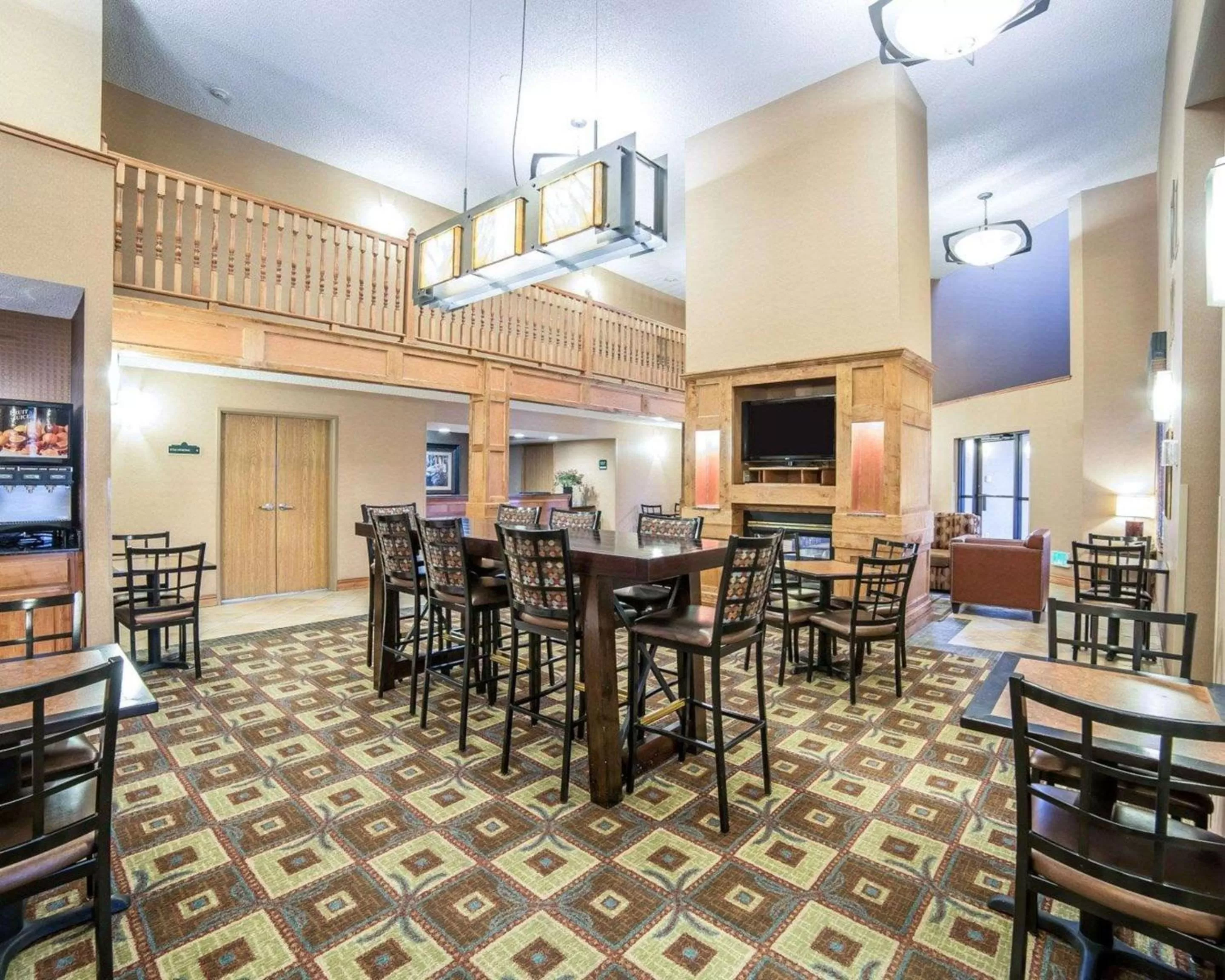 Restaurant/places to eat in Quality Inn & Suites Casper near Event Center