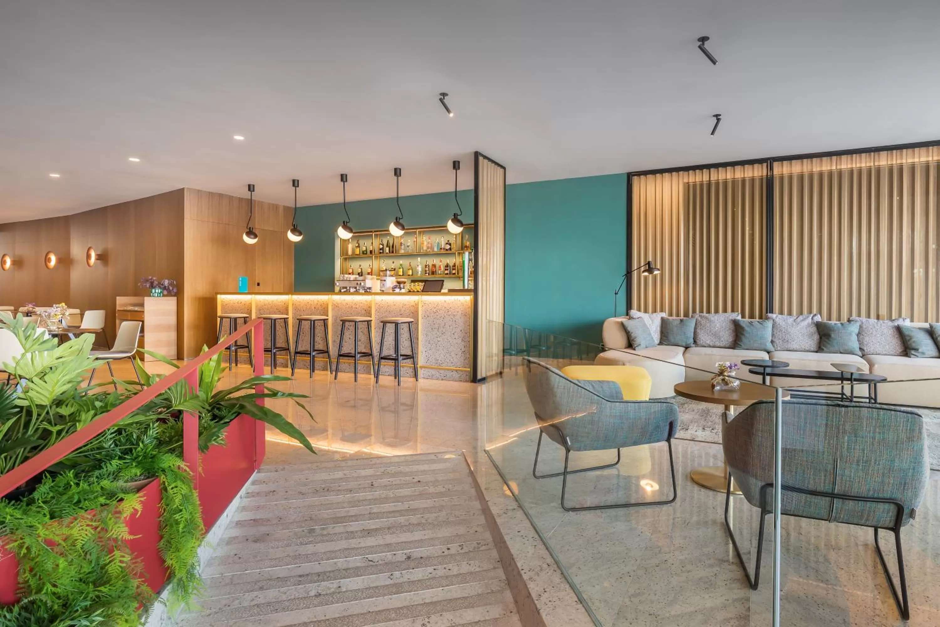 Lounge or bar in Occidental Vigo