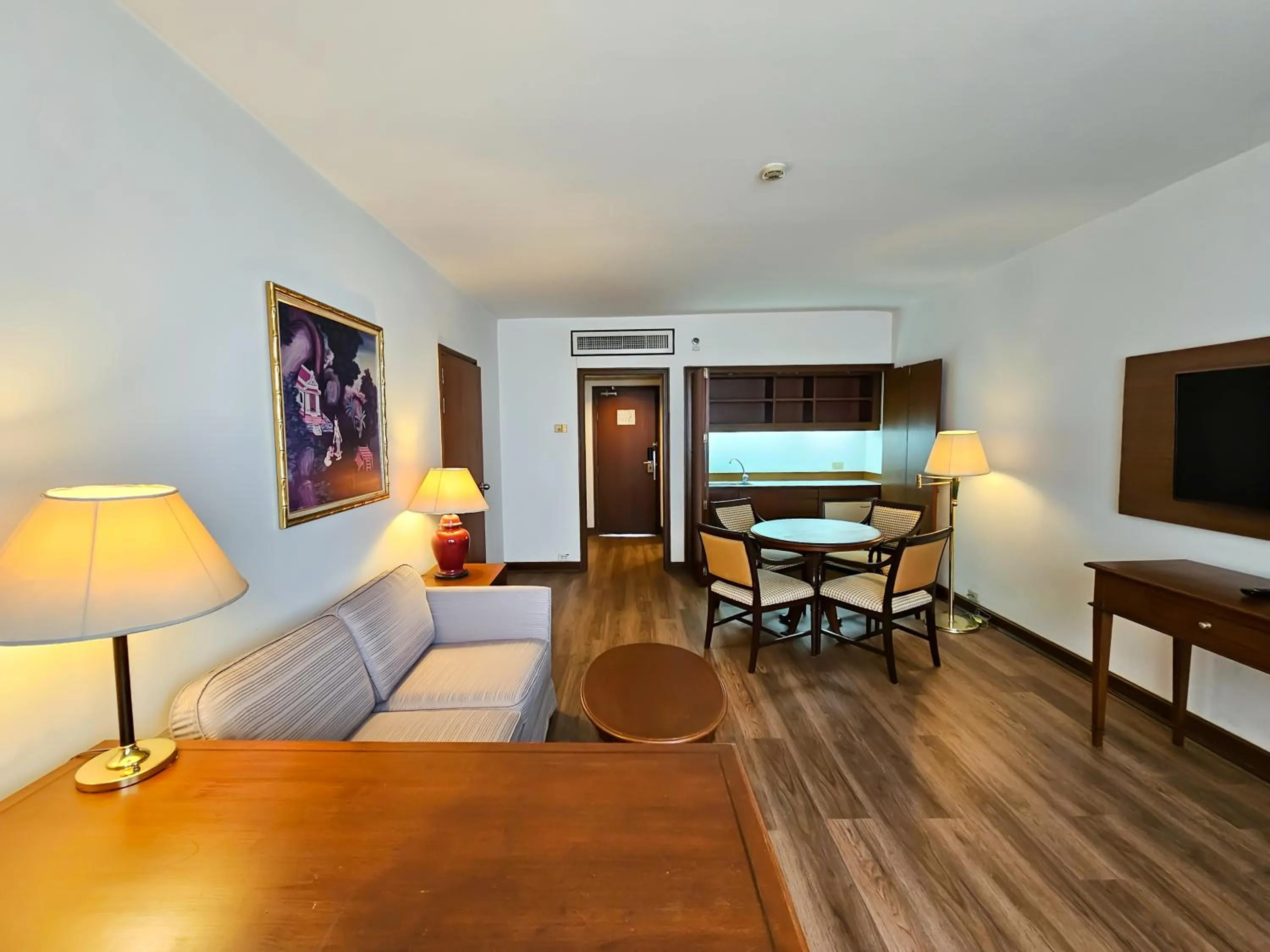 Ramada by Wyndham D MA Bangkok