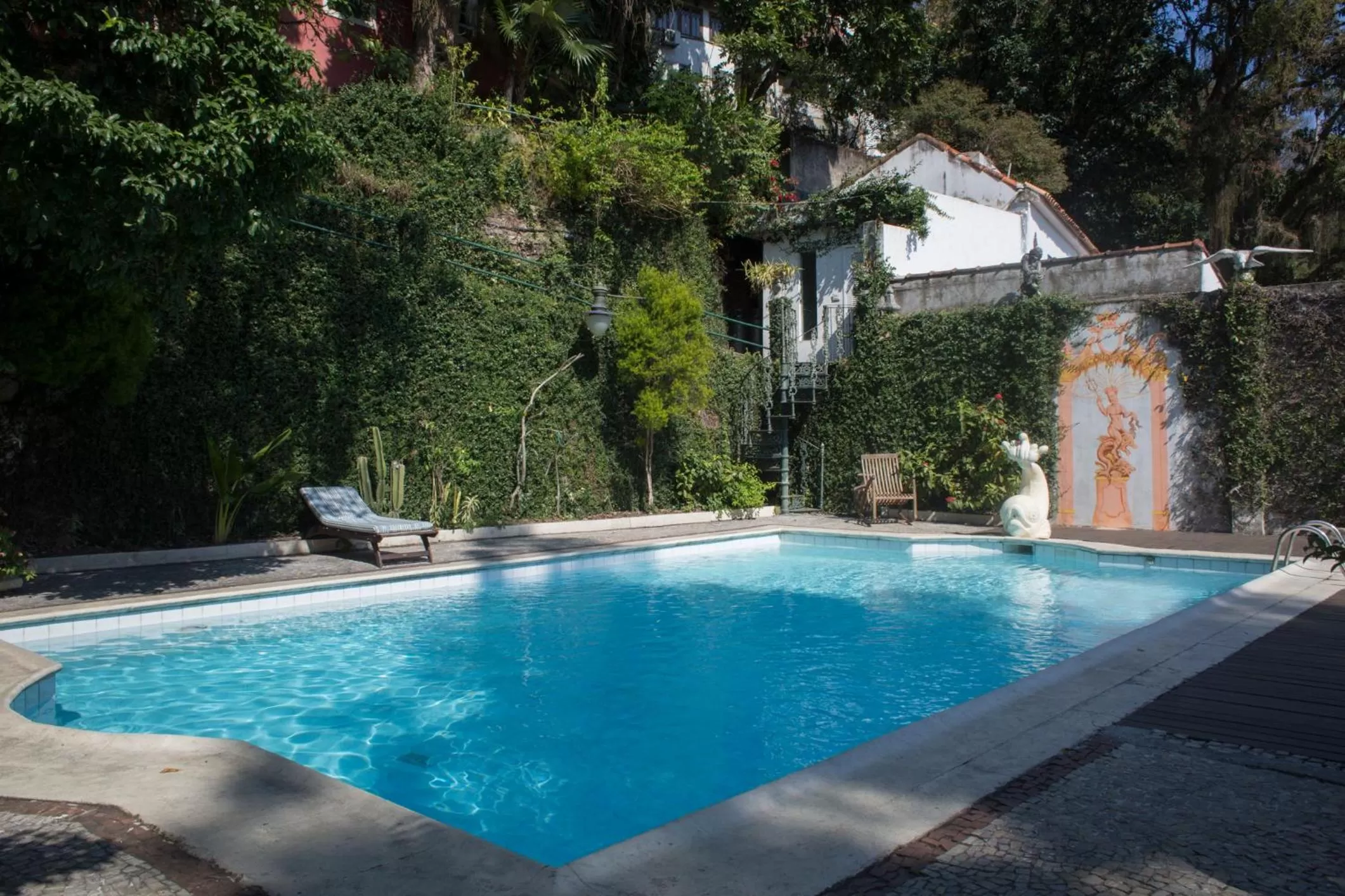 Swimming pool, Property Building in Villa Alexandrino