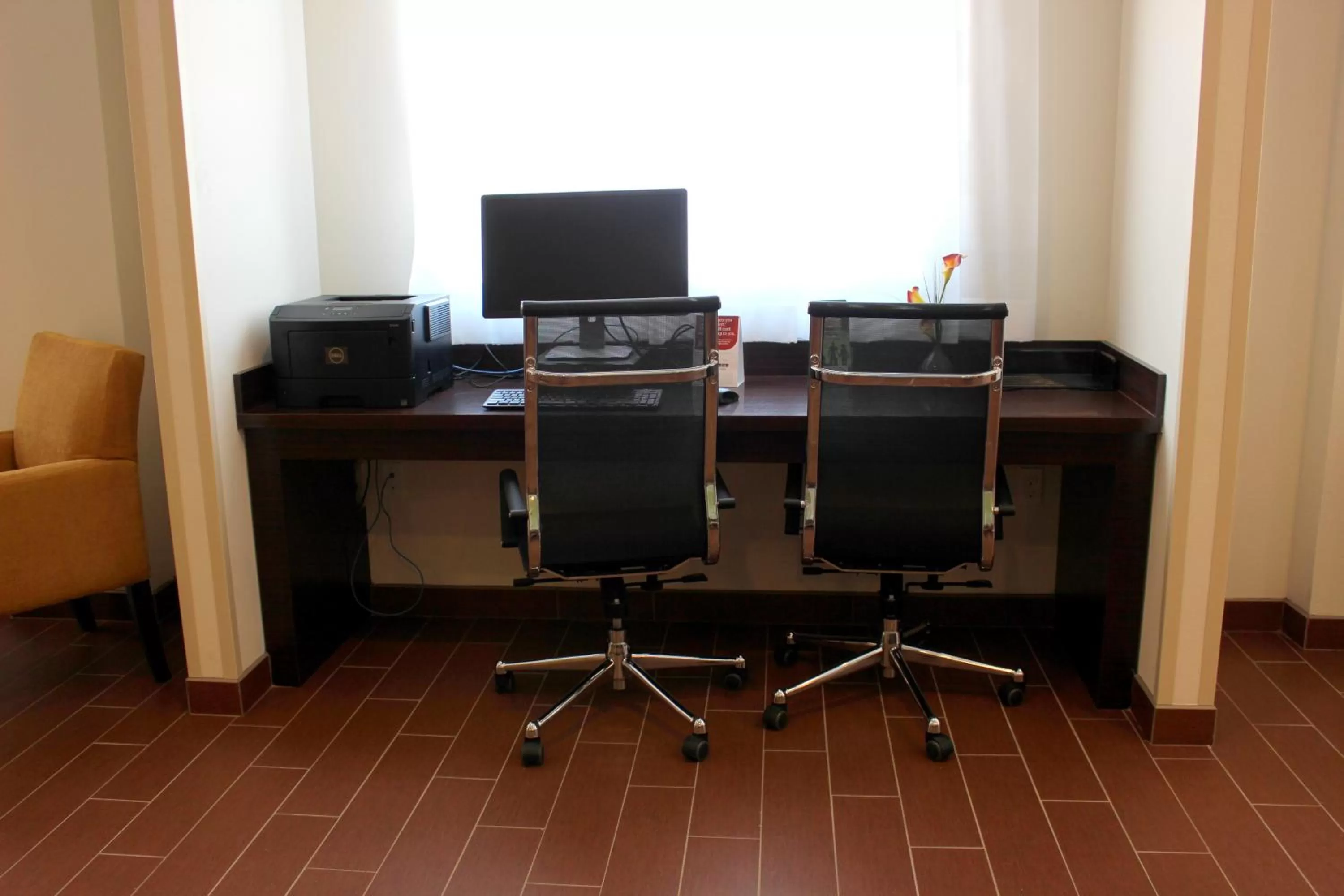 Area and facilities in Sleep Inn & Suites Odessa near University