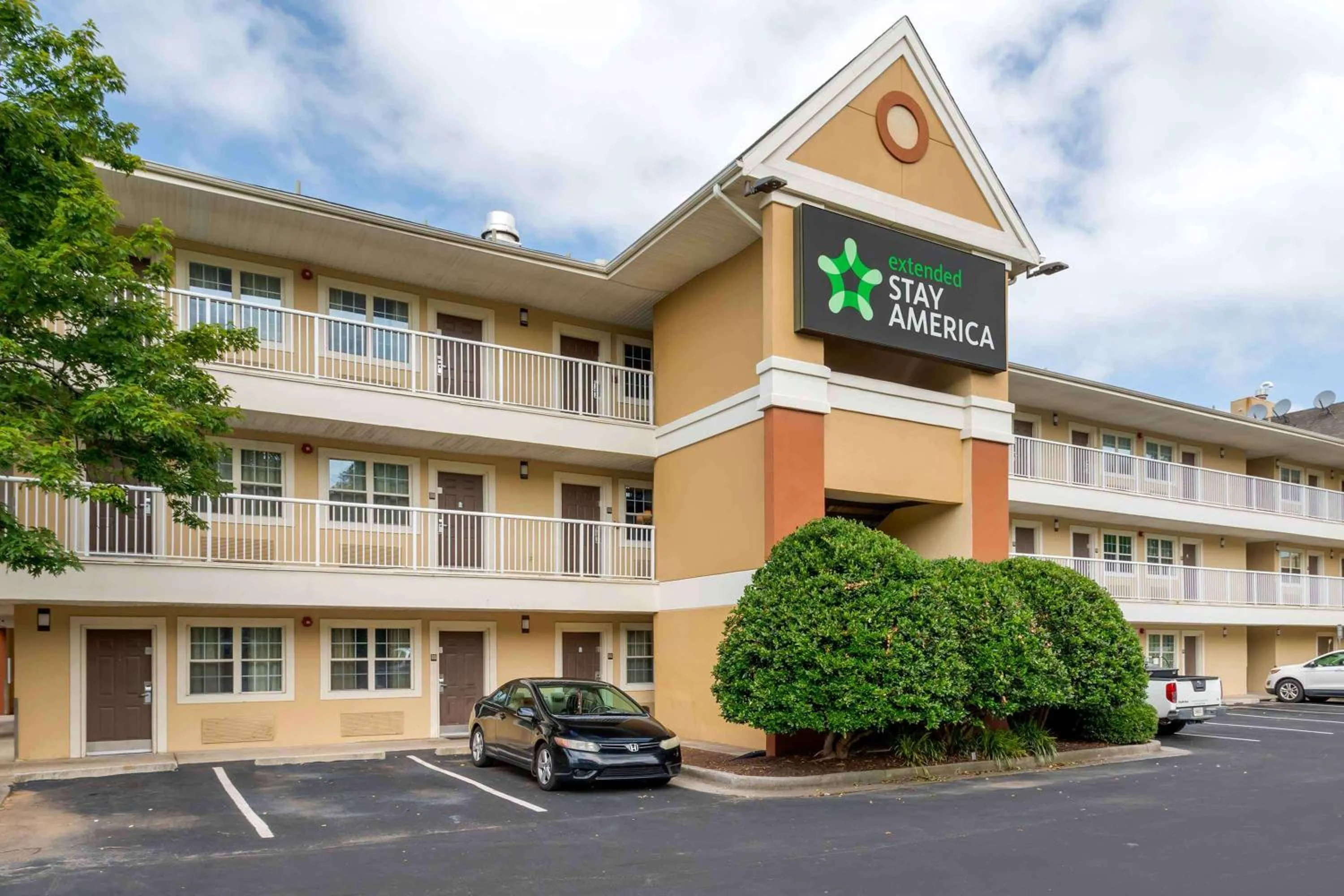 Property building in Extended Stay America Select Suites - Chattanooga - Airport