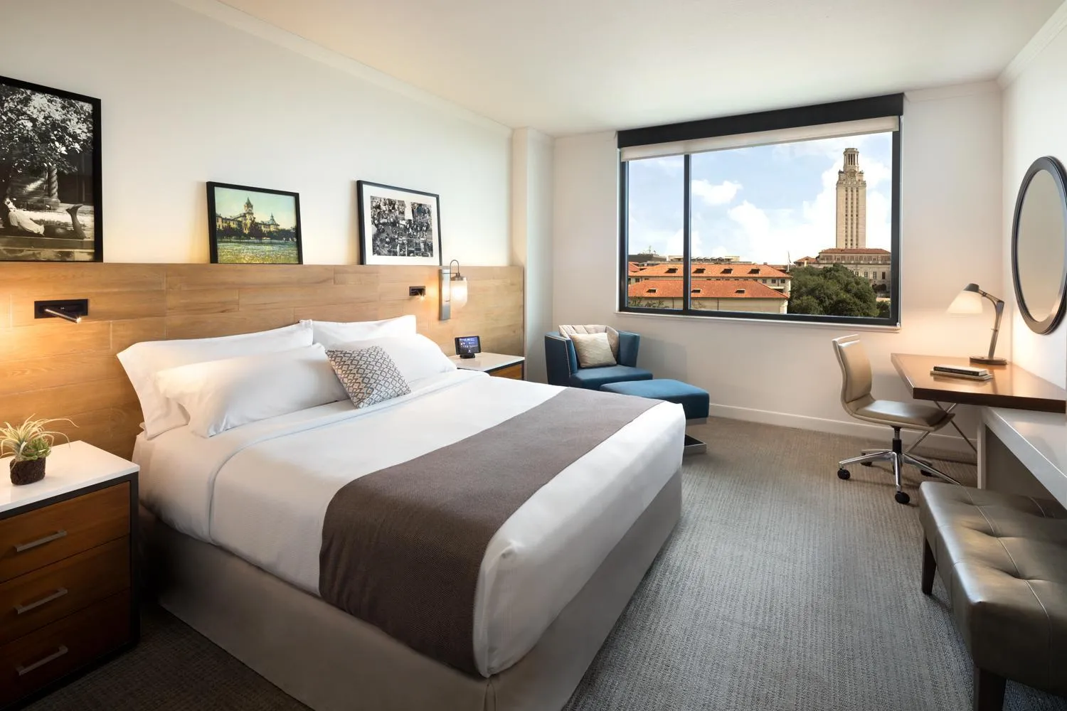 Bed in AT&T Hotel & Conference Center