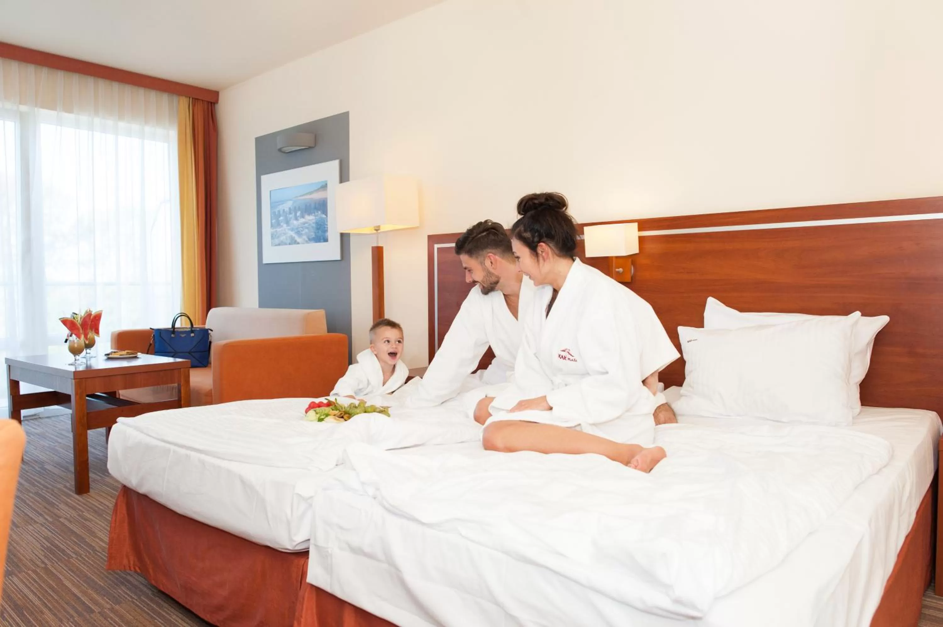 Family in Ikar Plaza