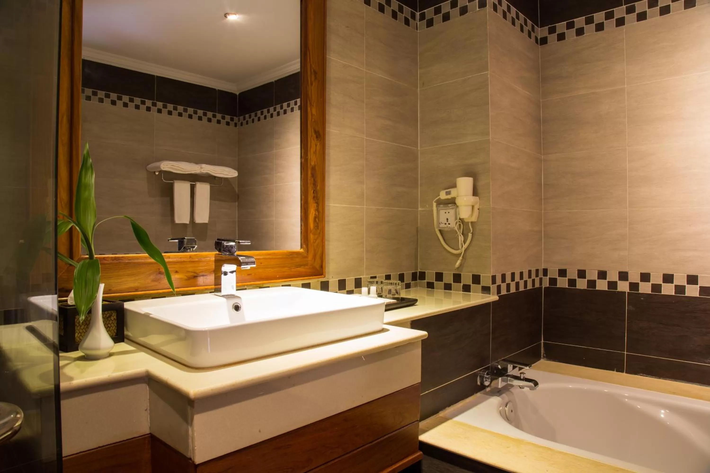 Bathroom in Glorious Hotel