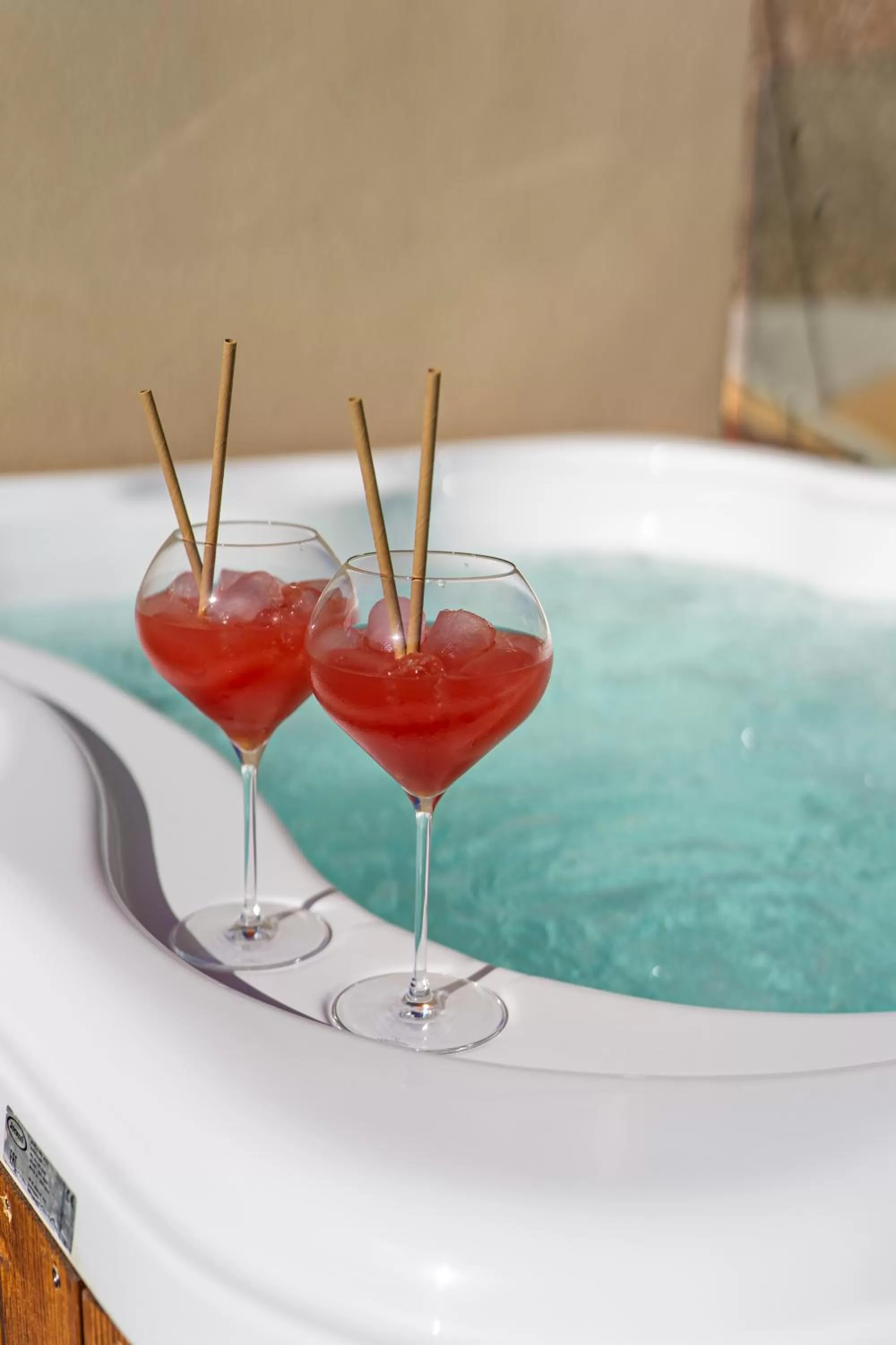 Hot Tub in Caportigia Boutique Hotel