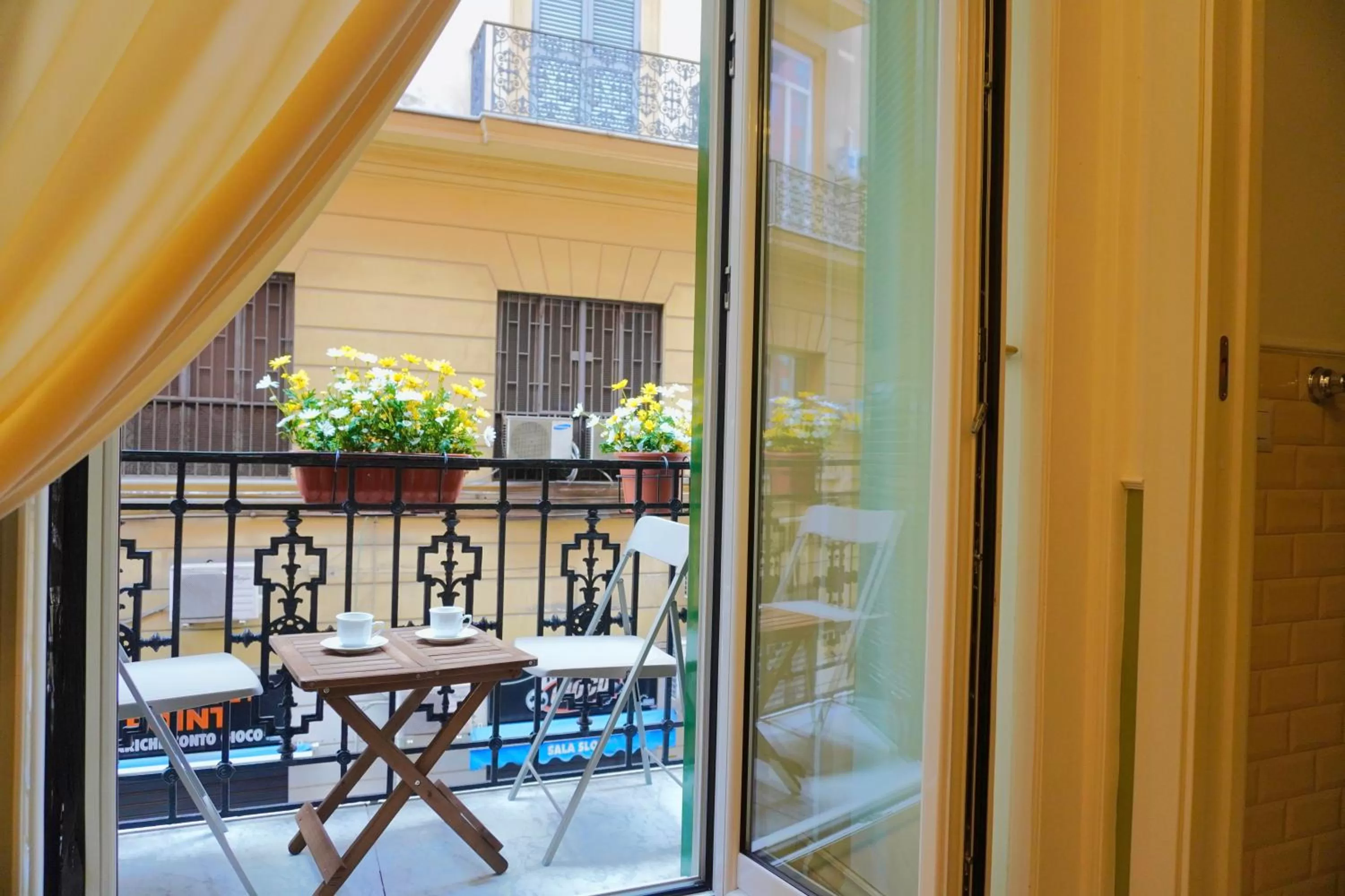 Balcony/Terrace in Macchiato Suites Boutique Guest House