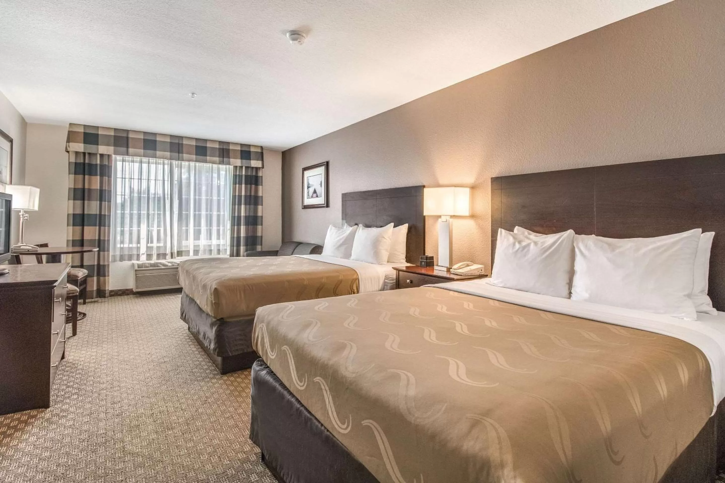 Photo of the whole room in Quality Inn