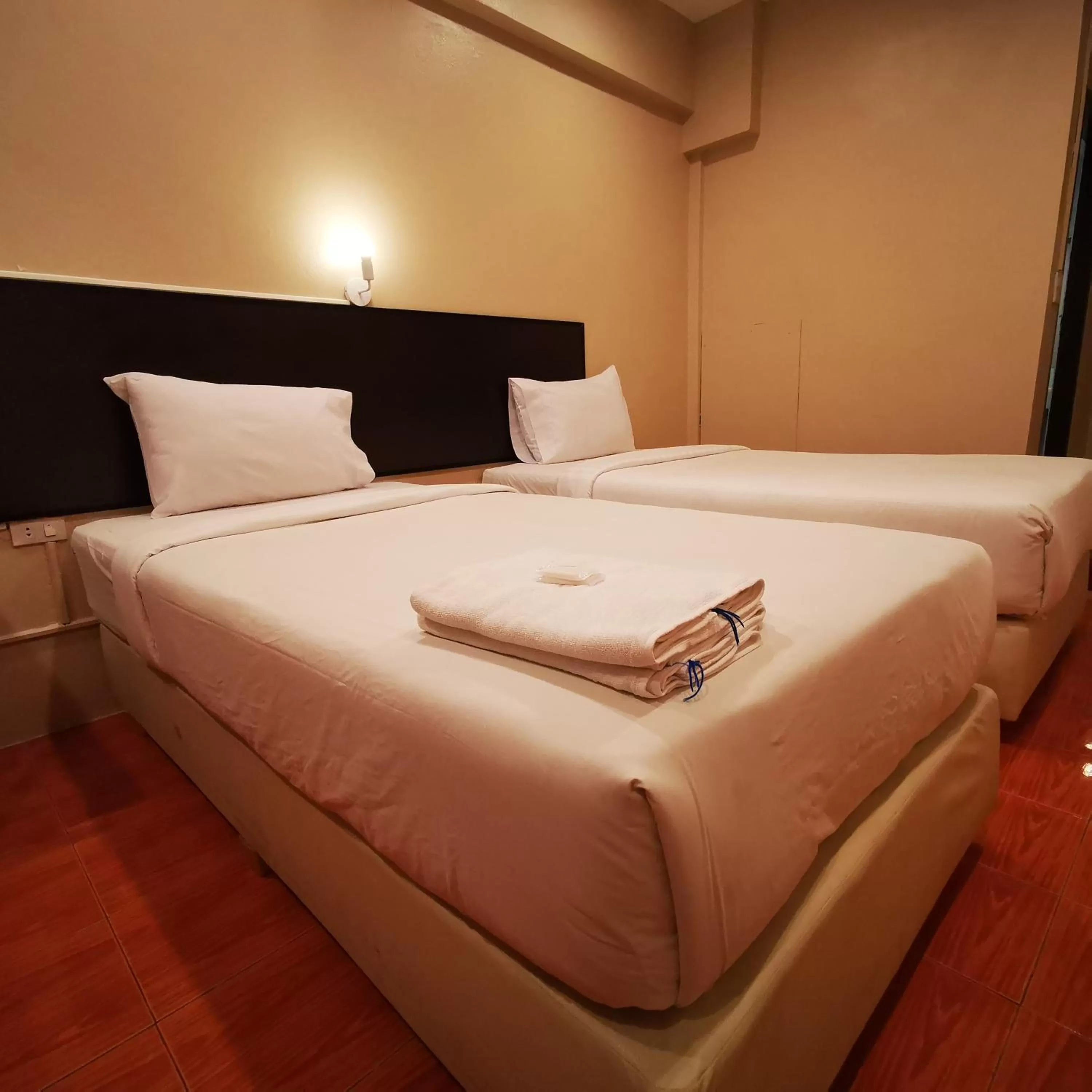 Bed in KKinn South Pattaya