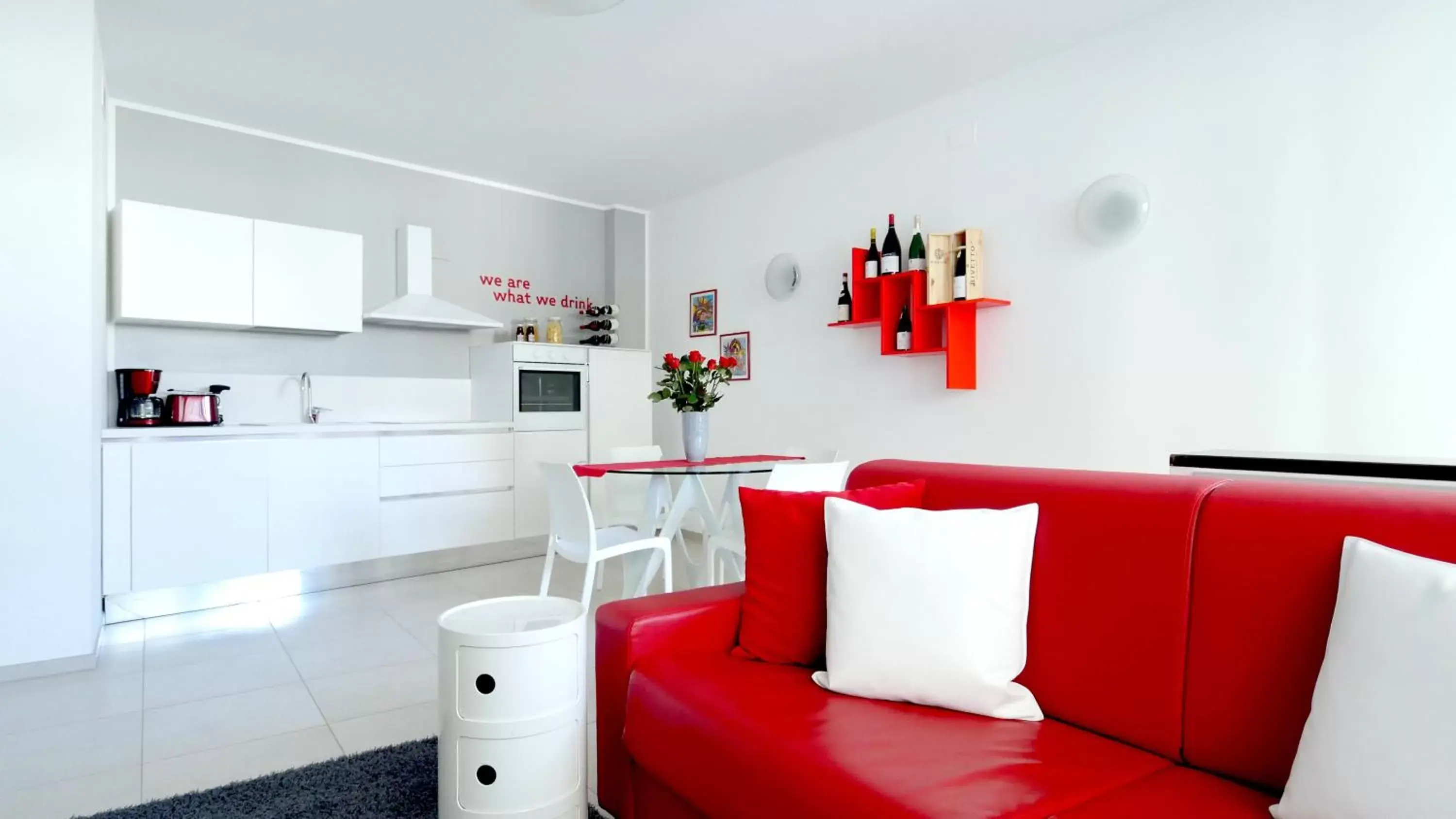 One-Bedroom Apartment in Rivetto Suites One-Bedroom Apartment in Rivetto Suites