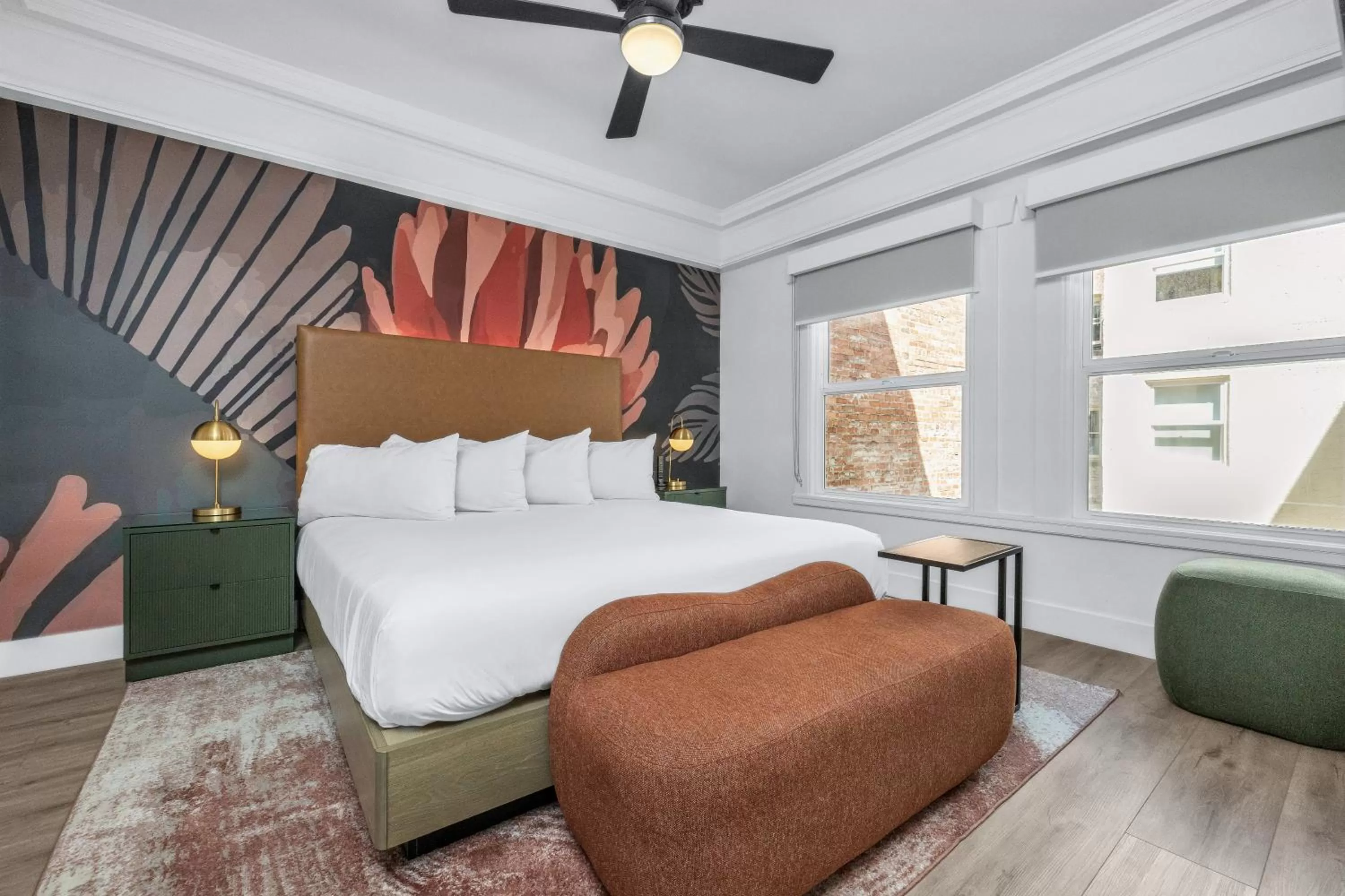 Bedroom, Bed in Nob Hill Hotel