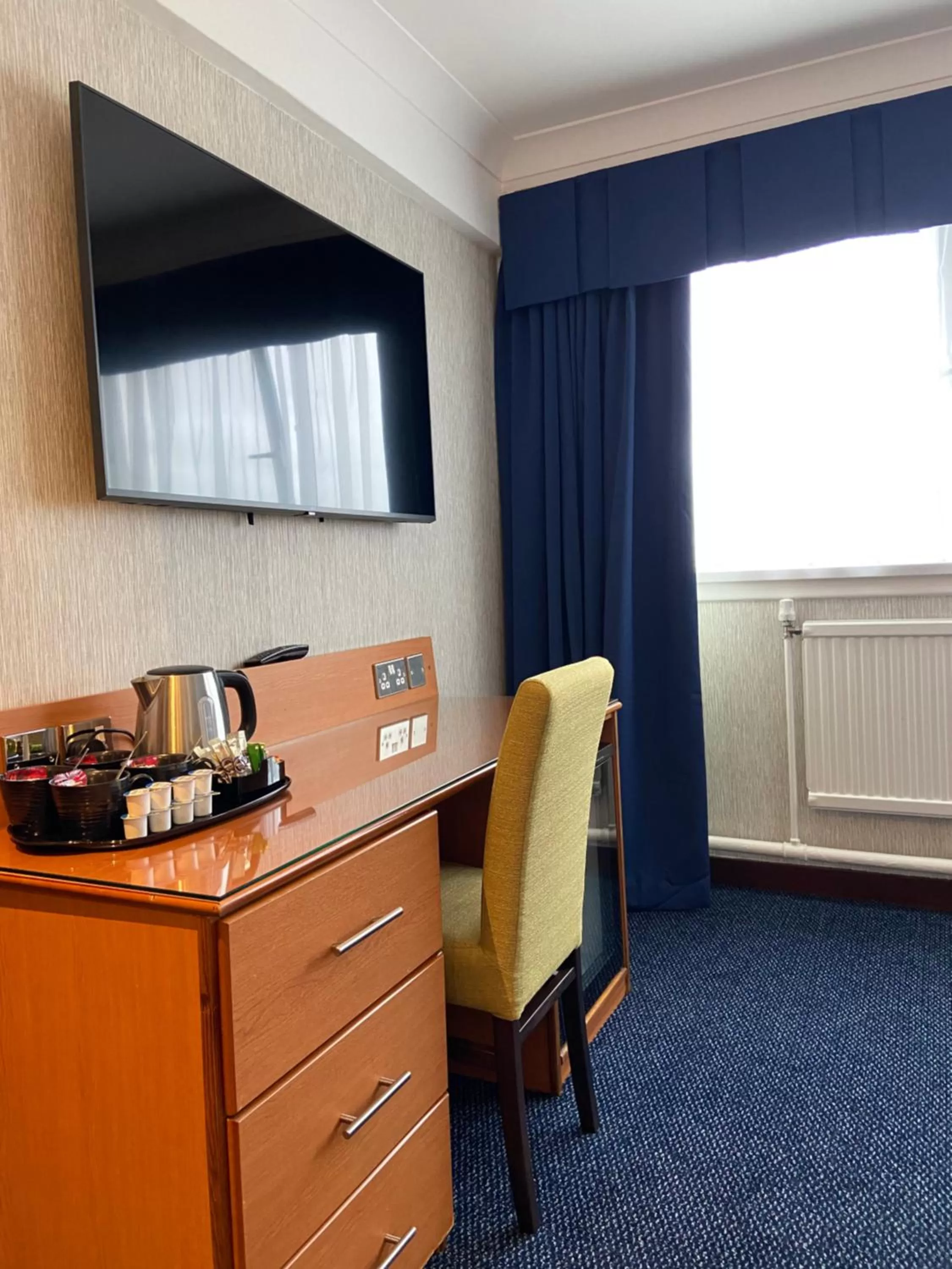 Coffee/tea facilities in The Liner at Liverpool