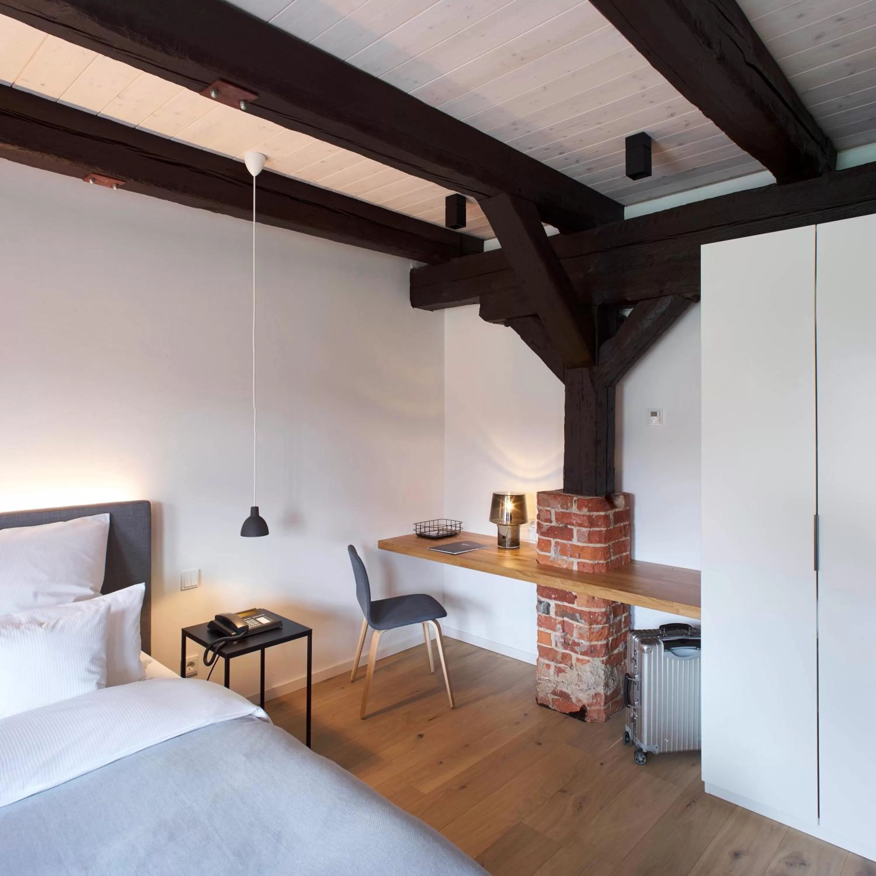 Photo of the whole room, Bed in meinwolfsburg hotel auf dem rittergut vormals Yard Boarding Hotel