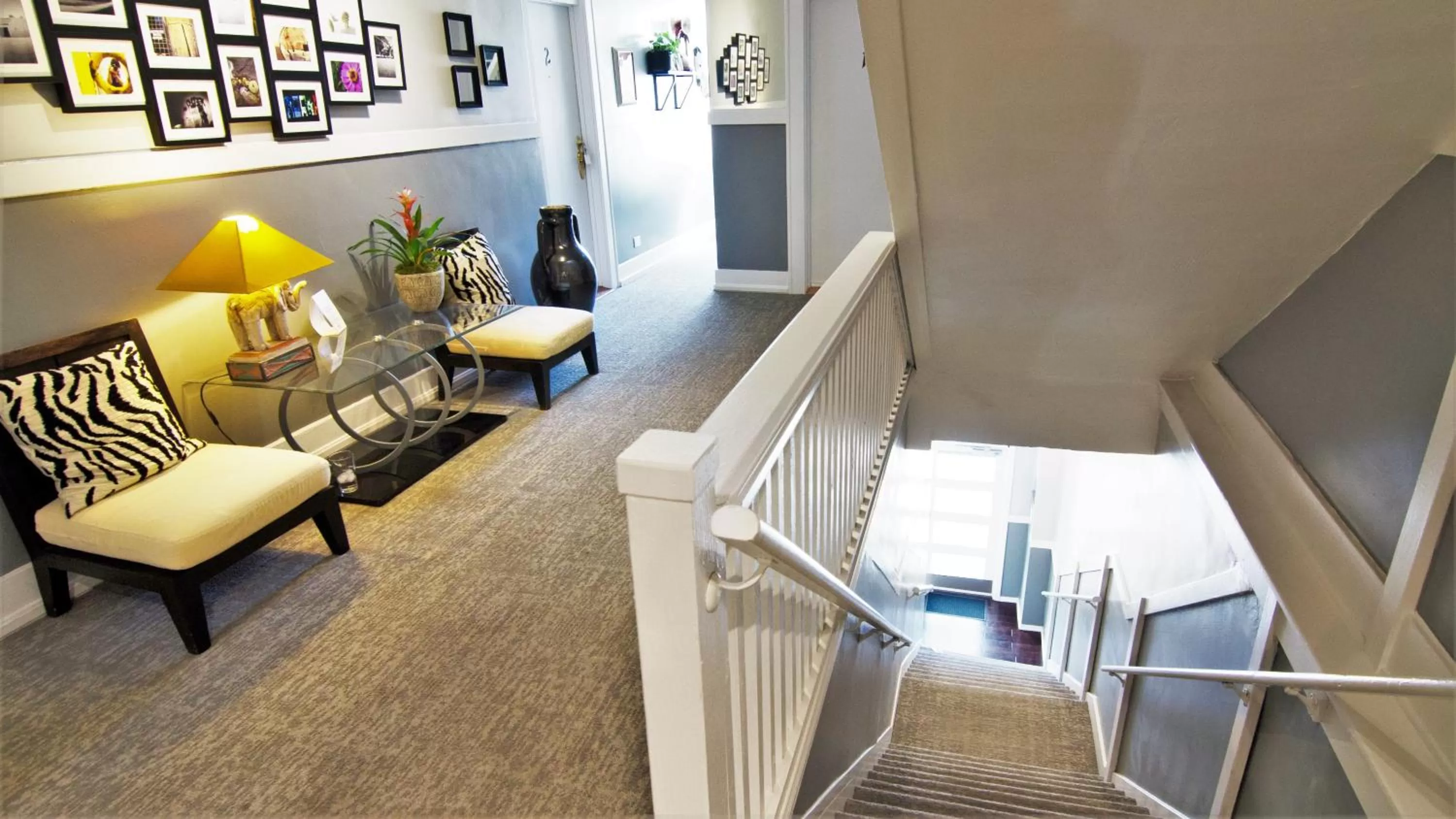 Decorative detail in Hotel Royal