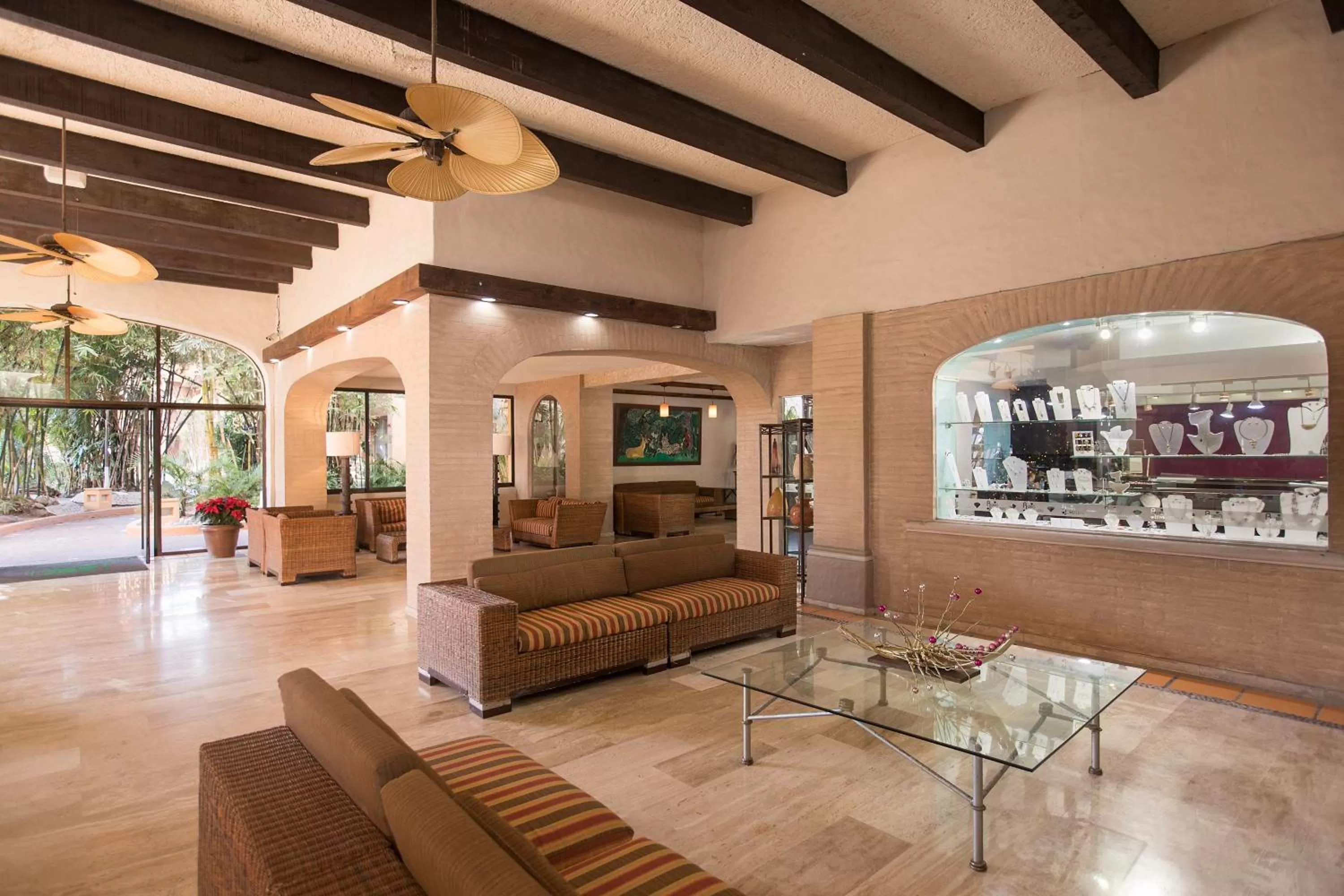 Lobby or reception in Costa de Oro Beach Hotel