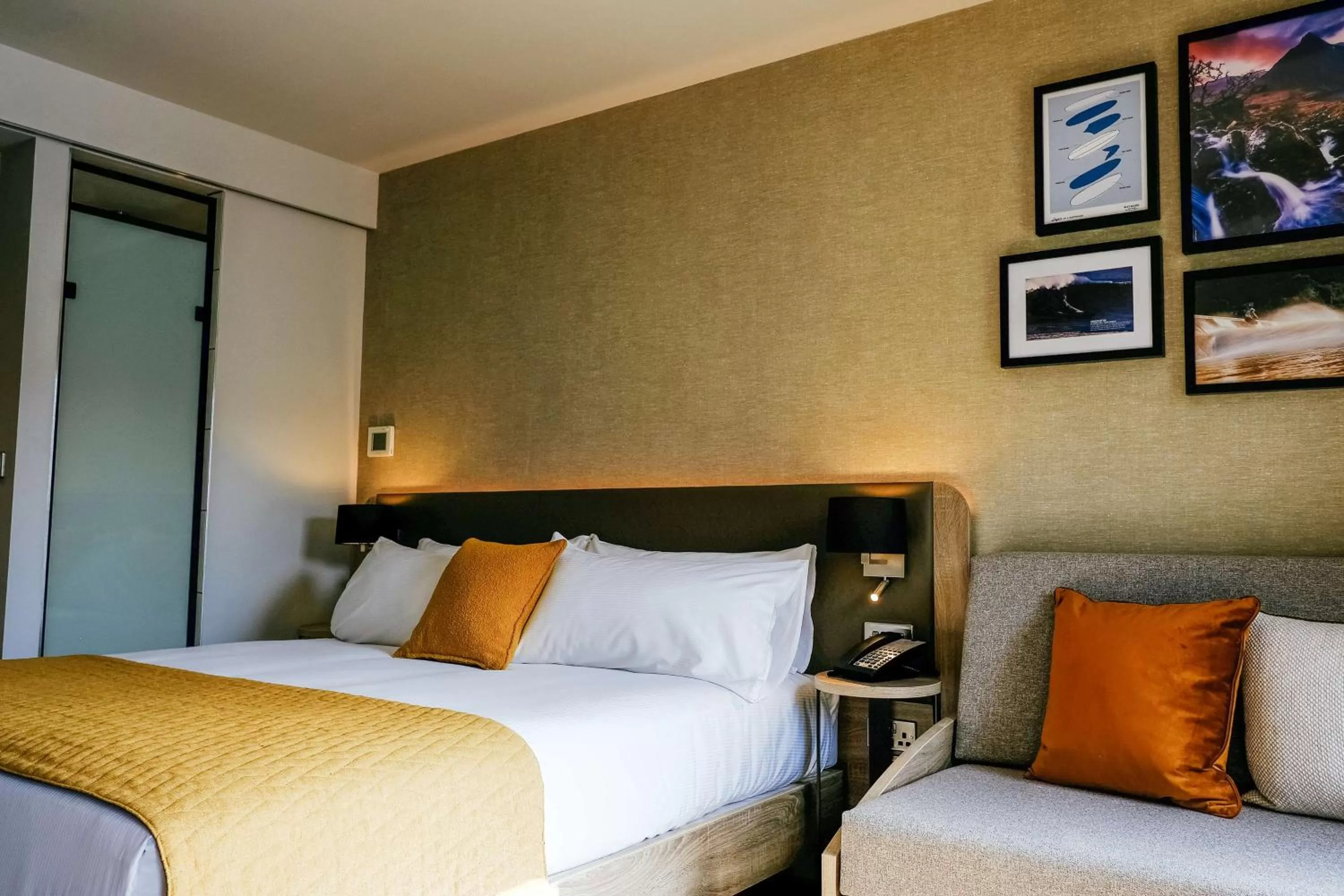 Bed in Hilton Garden Inn Snowdonia