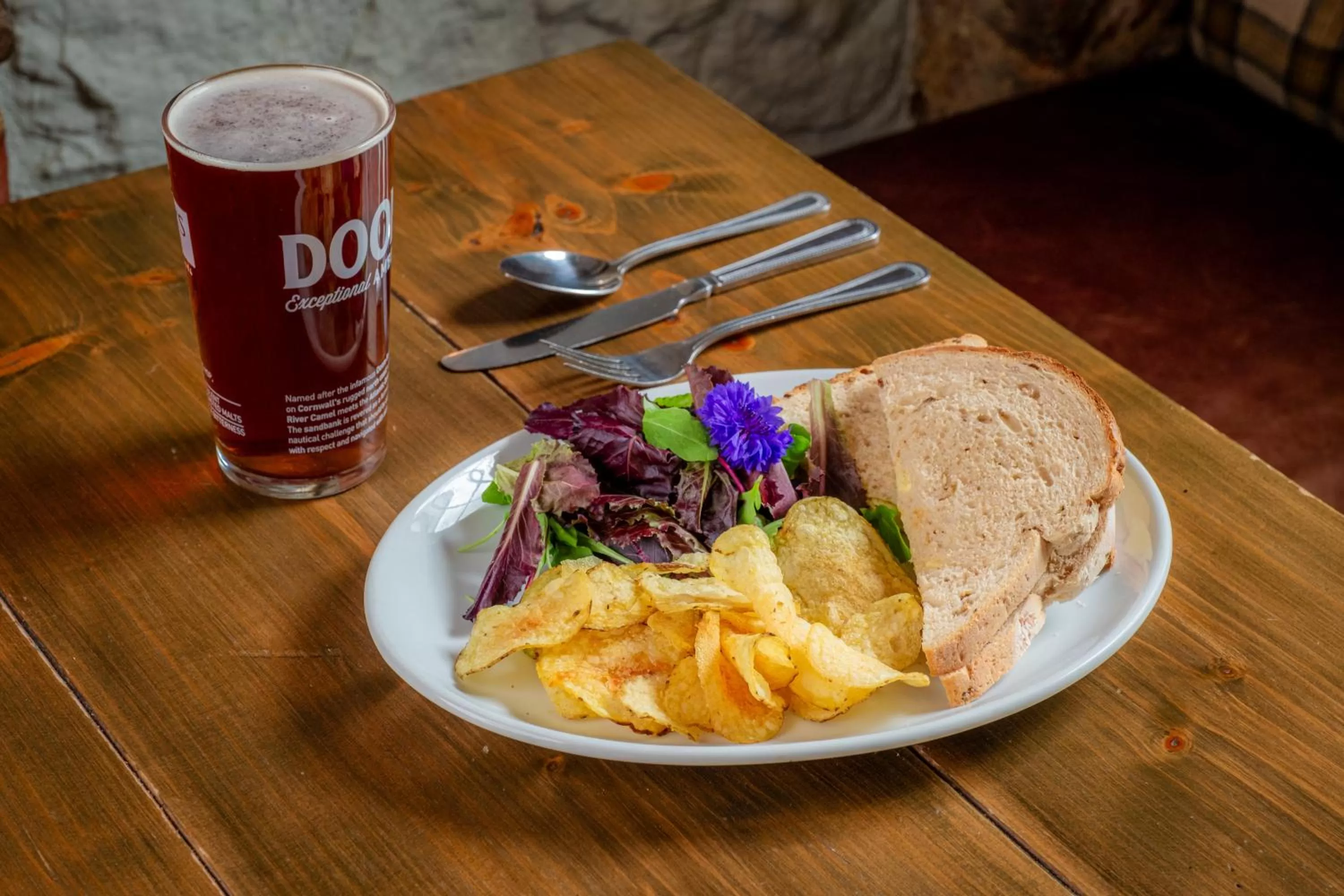 Food and drinks in The George Hotel