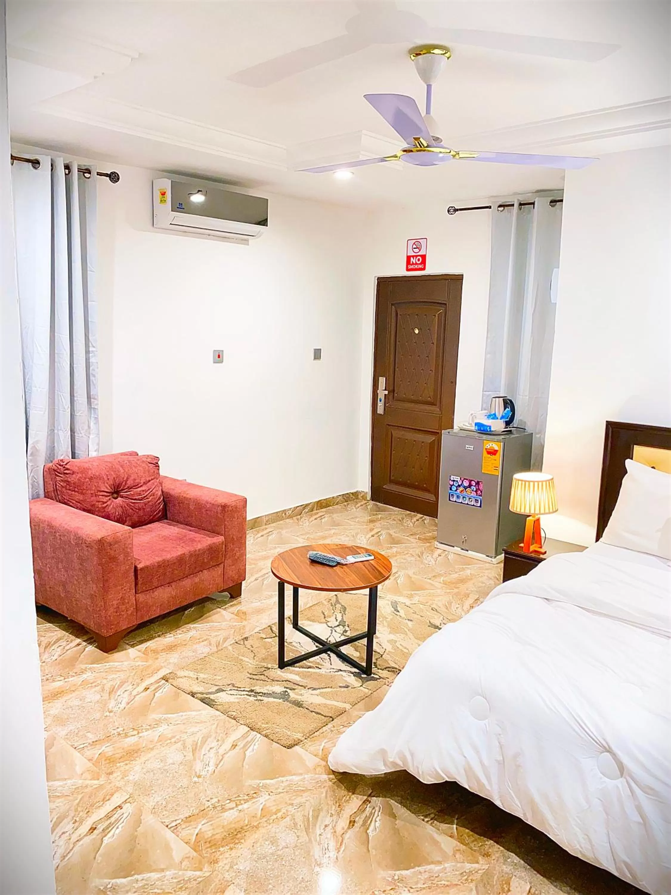 Seating Area in AIDEN HOMES AND APARTMENTS