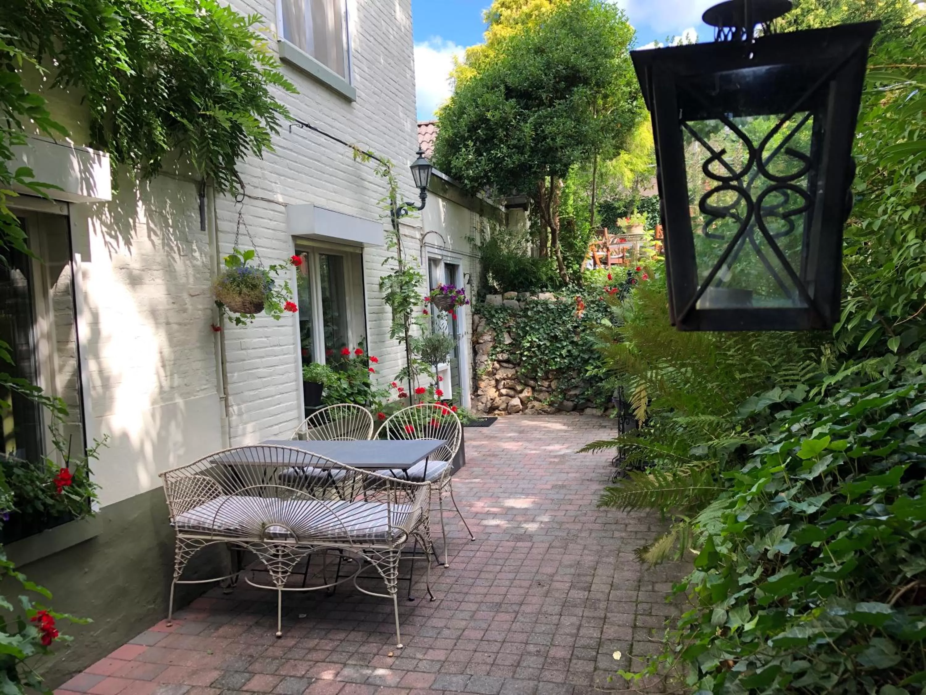Garden, Patio/Outdoor Area in Walnut Lodge Bed & Breakfast