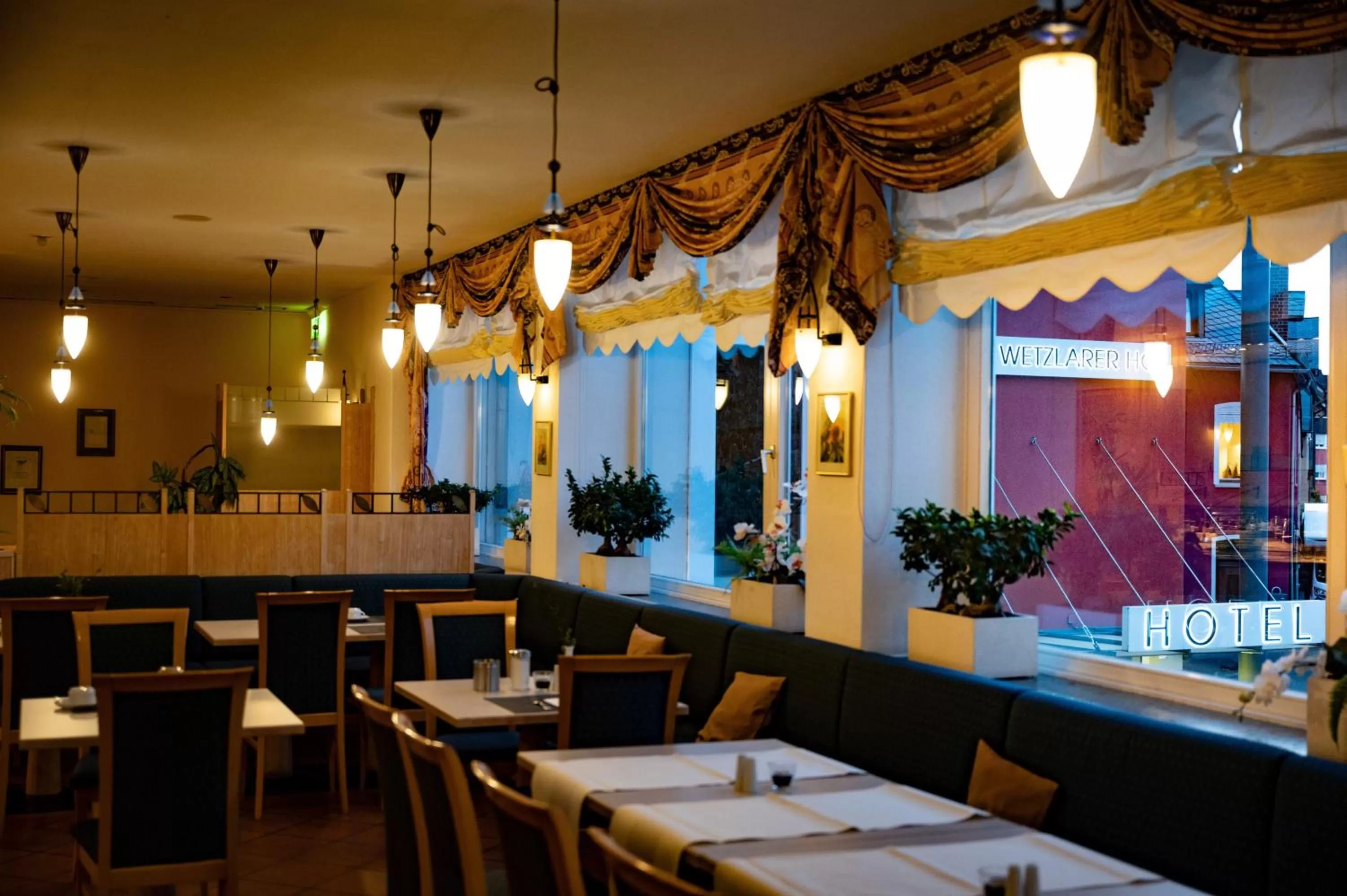Restaurant/places to eat in Hotel Wetzlarer Hof