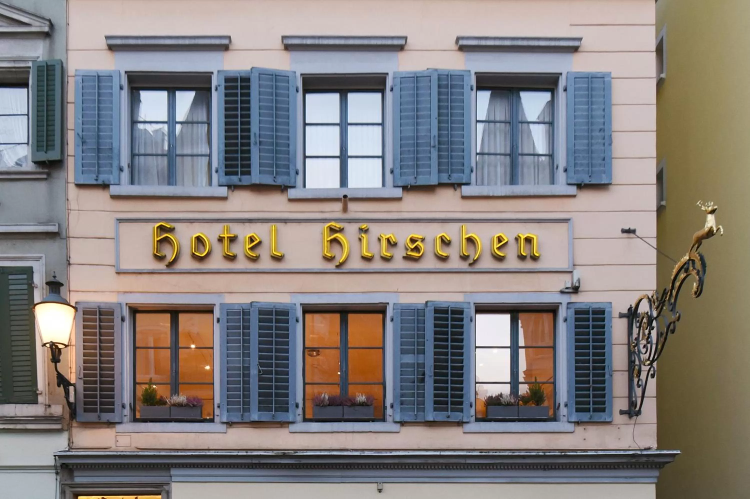 Facade/entrance in Hotel Hirschen
