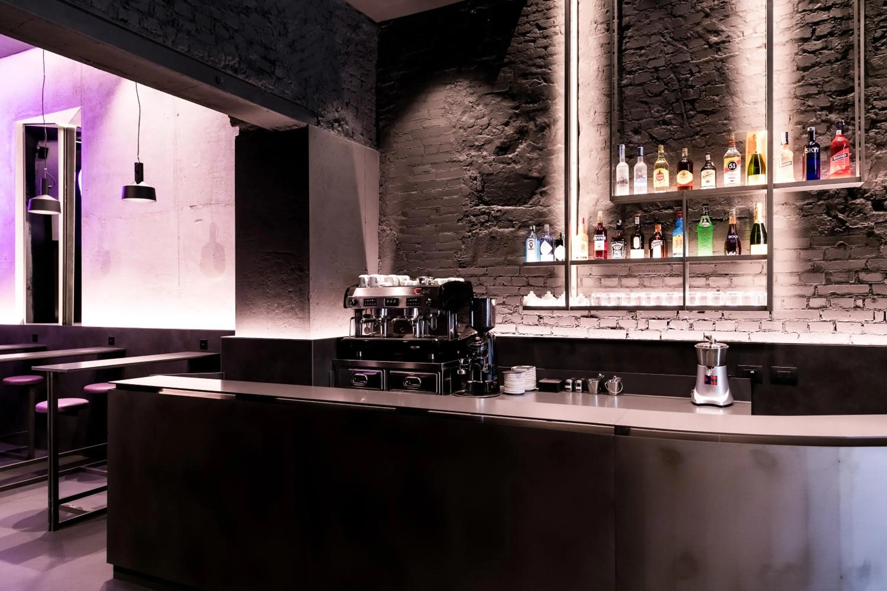 Lounge or bar in Heart Hotel Milano