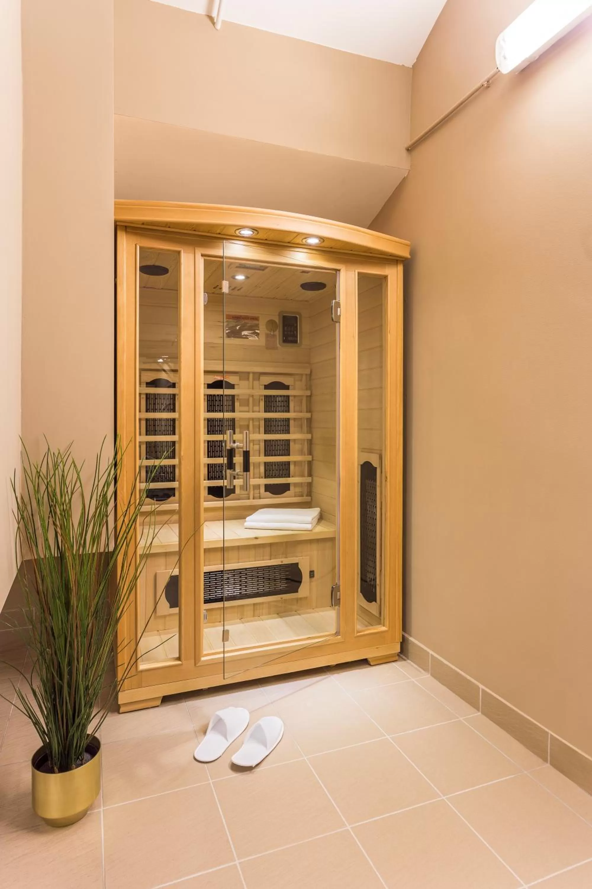 Hot Tub in Hotel Memories Budapest