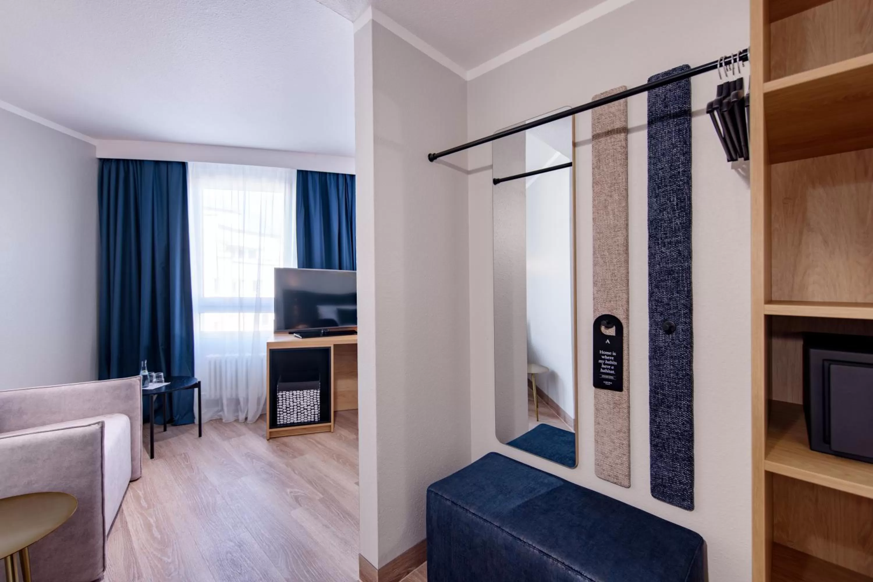 TV and multimedia, Bed in Aspire Elements Reutlingen, Trademark Collection by Wyndham