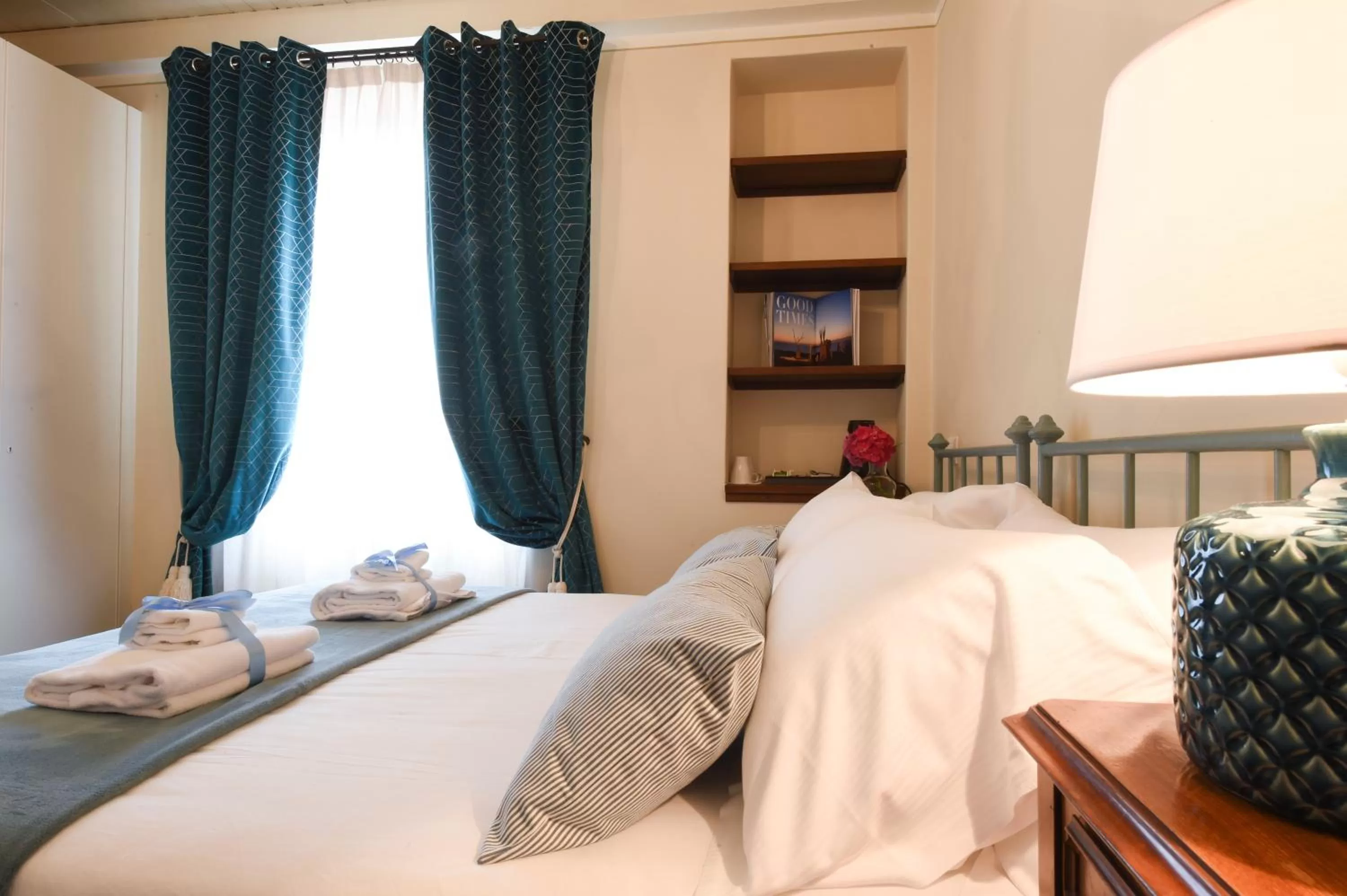 Bedroom in Il Giardino Segreto