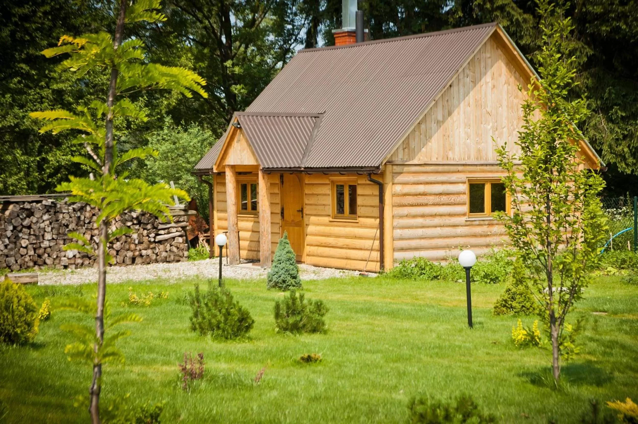Property building in Wynajem Pokoi ,,Góry Tatry Wypoczynek "Paweł Kuczyński