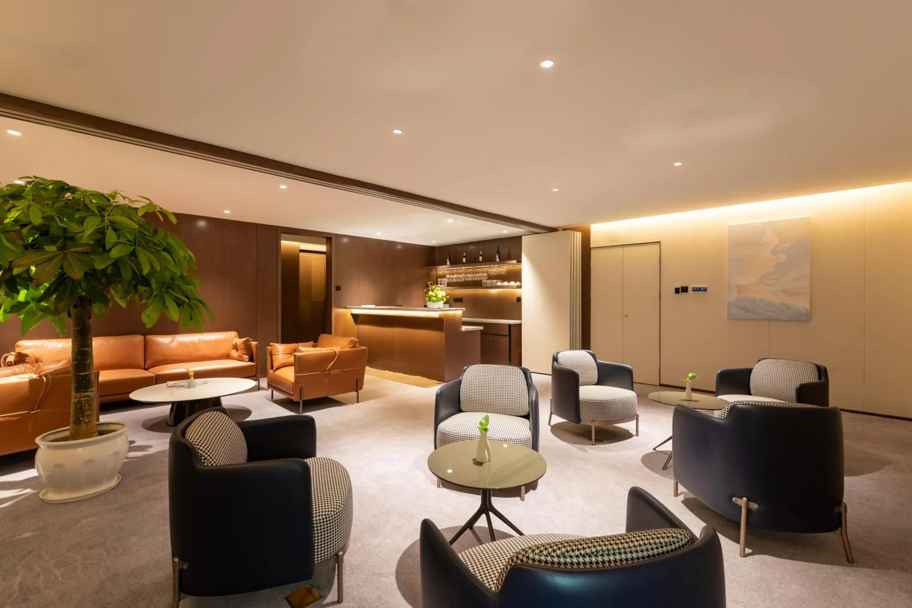 Honder International Hotel