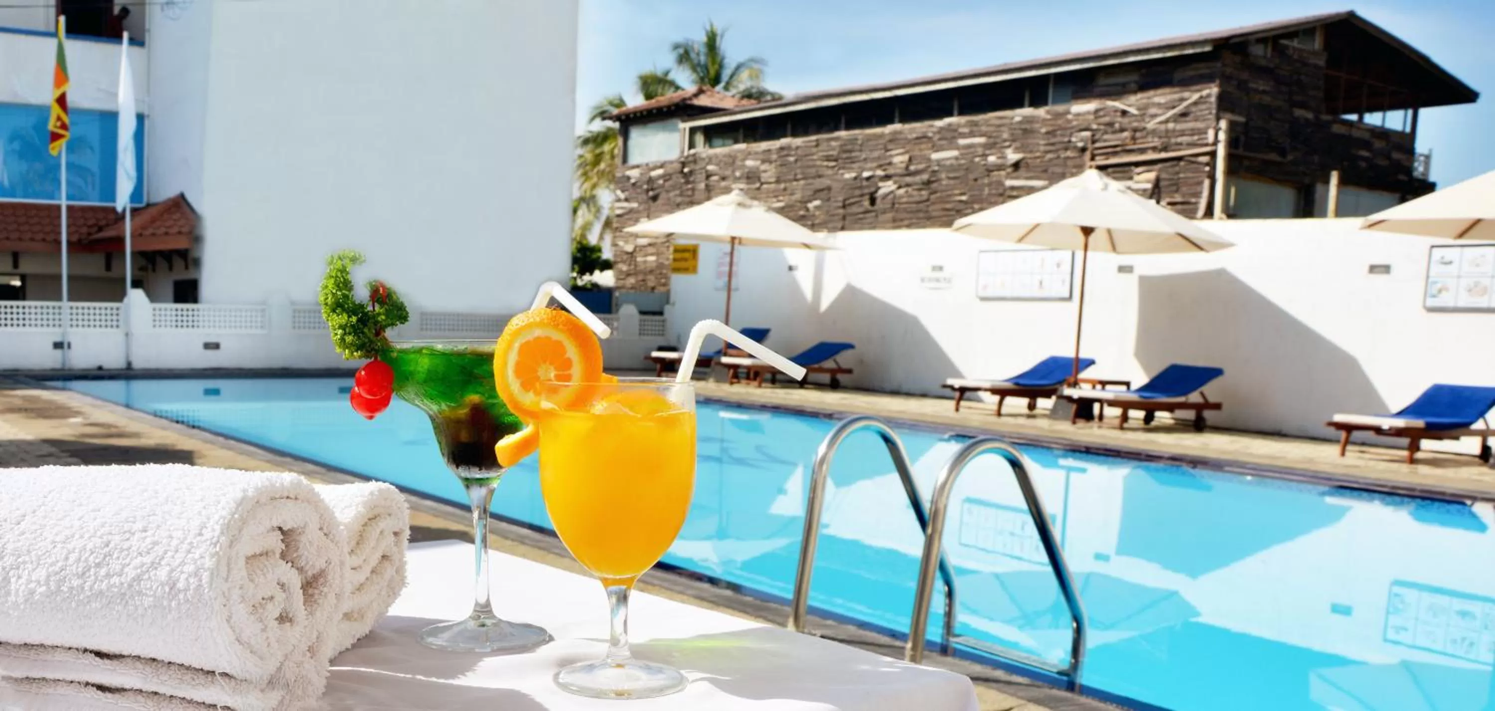 Pool view, Swimming Pool in Mount Breeze Hotel