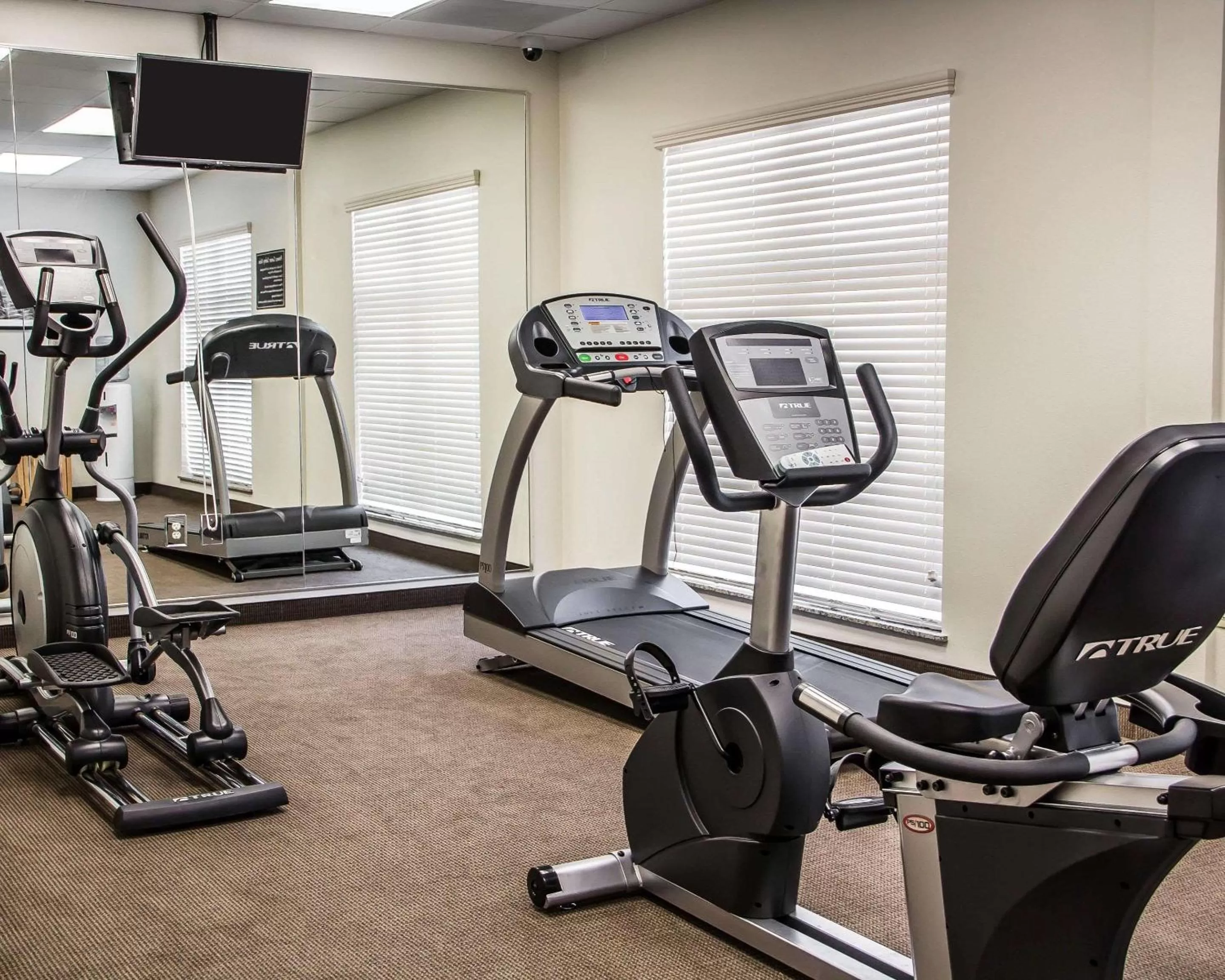 Fitness centre/facilities in Sleep Inn & Suites Blackwell I-35