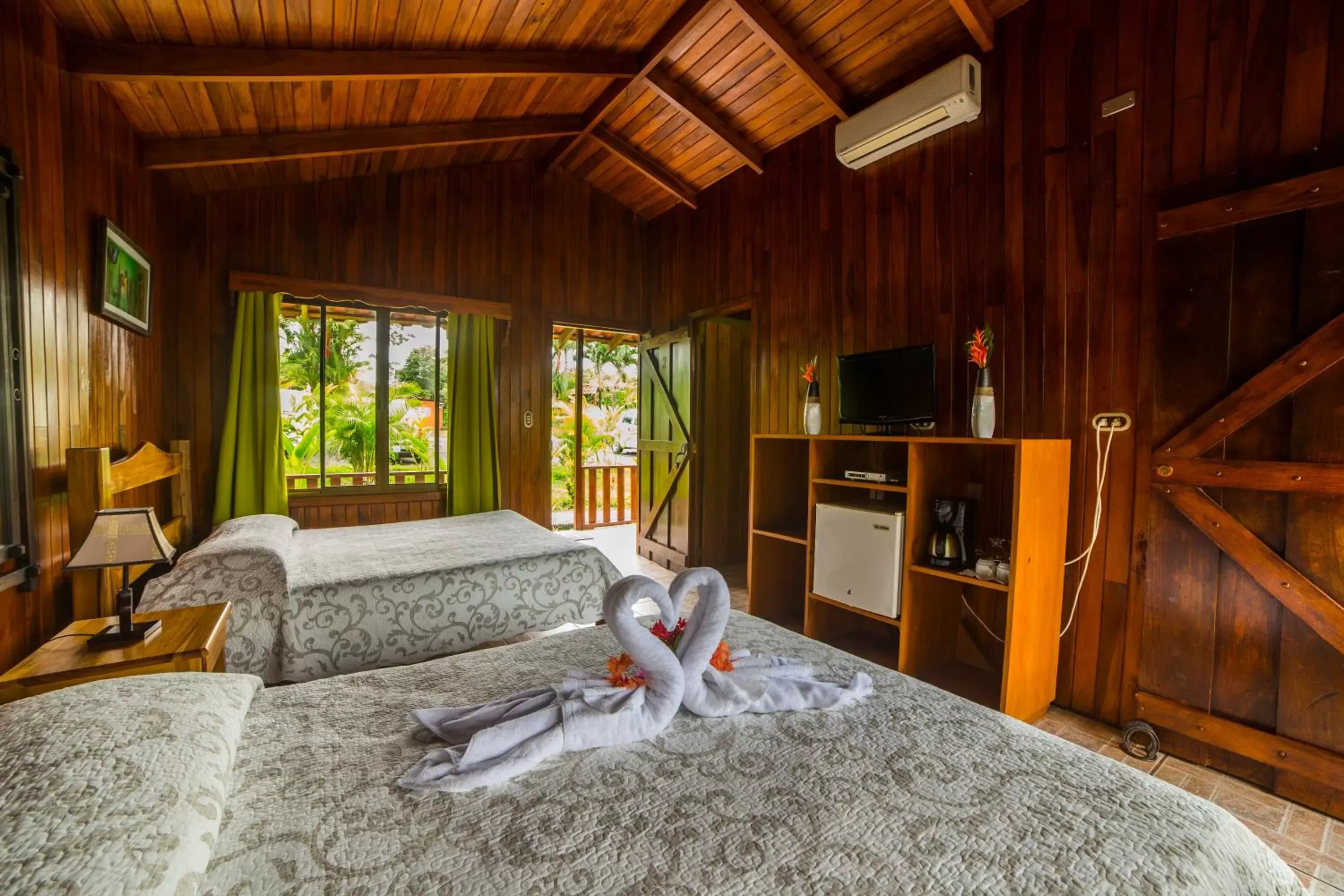 Standard Quadruple Room in Hotel Rancho Cerro Azul Standard Quadruple Room in Hotel Rancho Cerro Azul