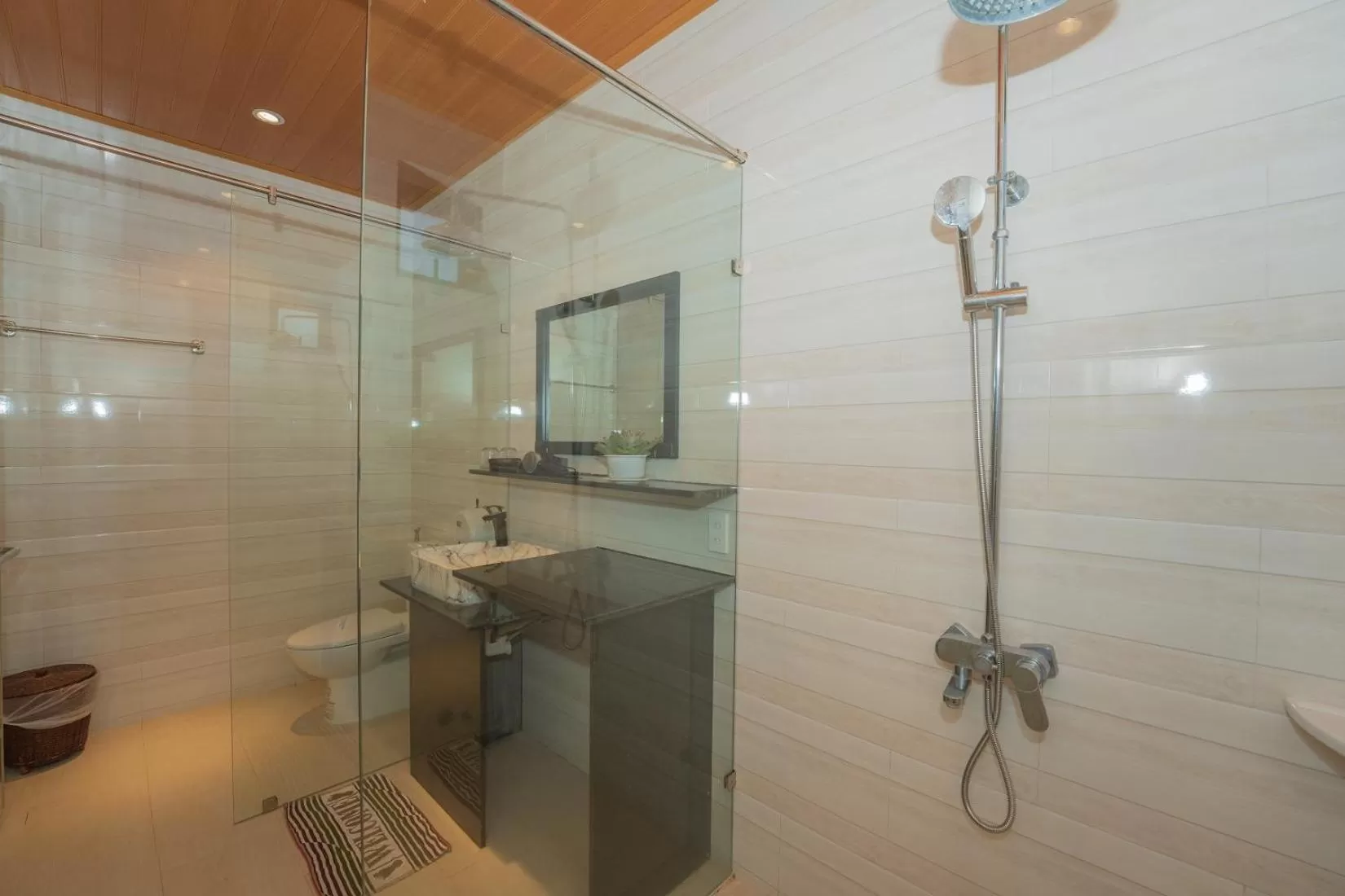 Shower in Betel Garden Villa