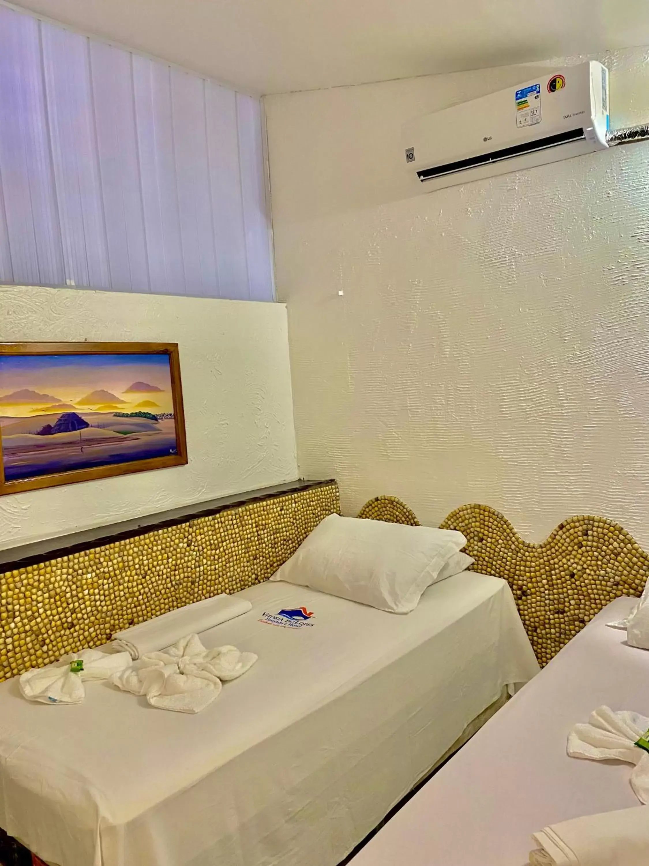 Twin Room in Pousada Vitória do Lopes Twin Room in Pousada Vitória do Lopes