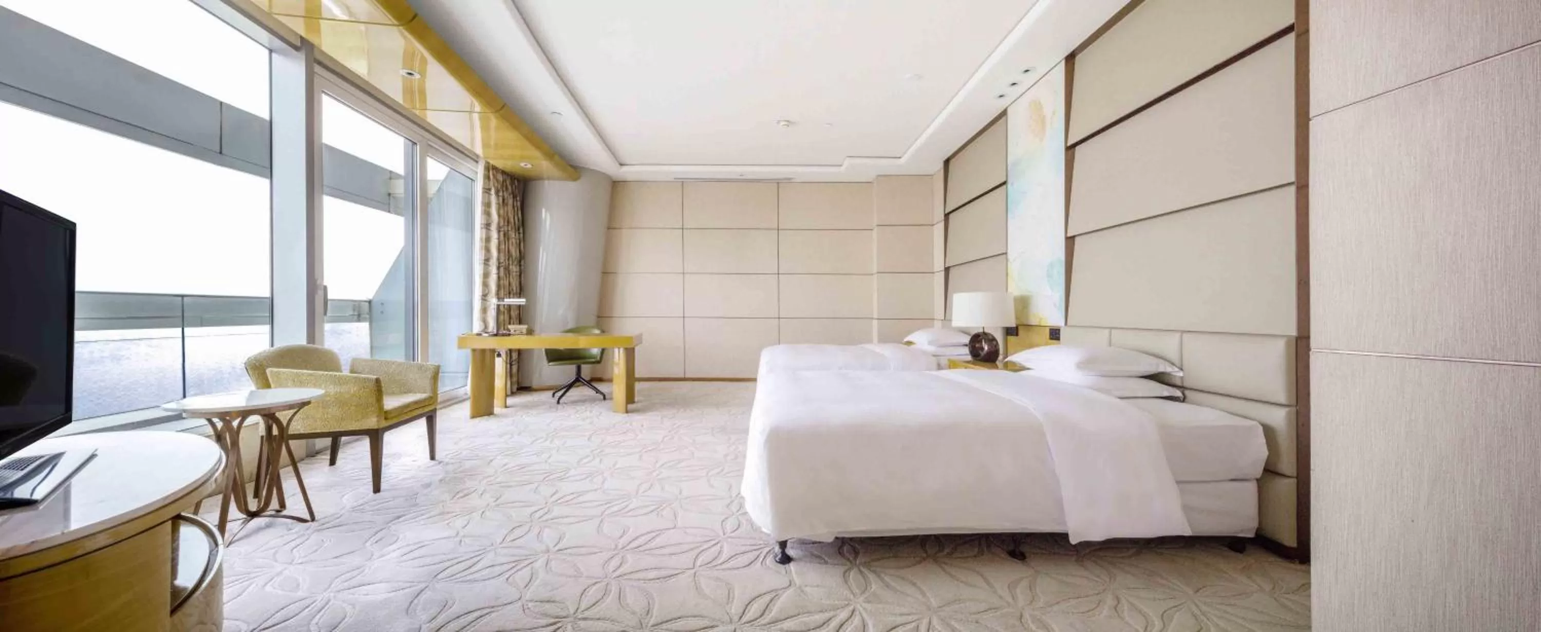 Photo of the whole room in Sheraton Huzhou Taihu Lake Hot Spring Resort & Spa