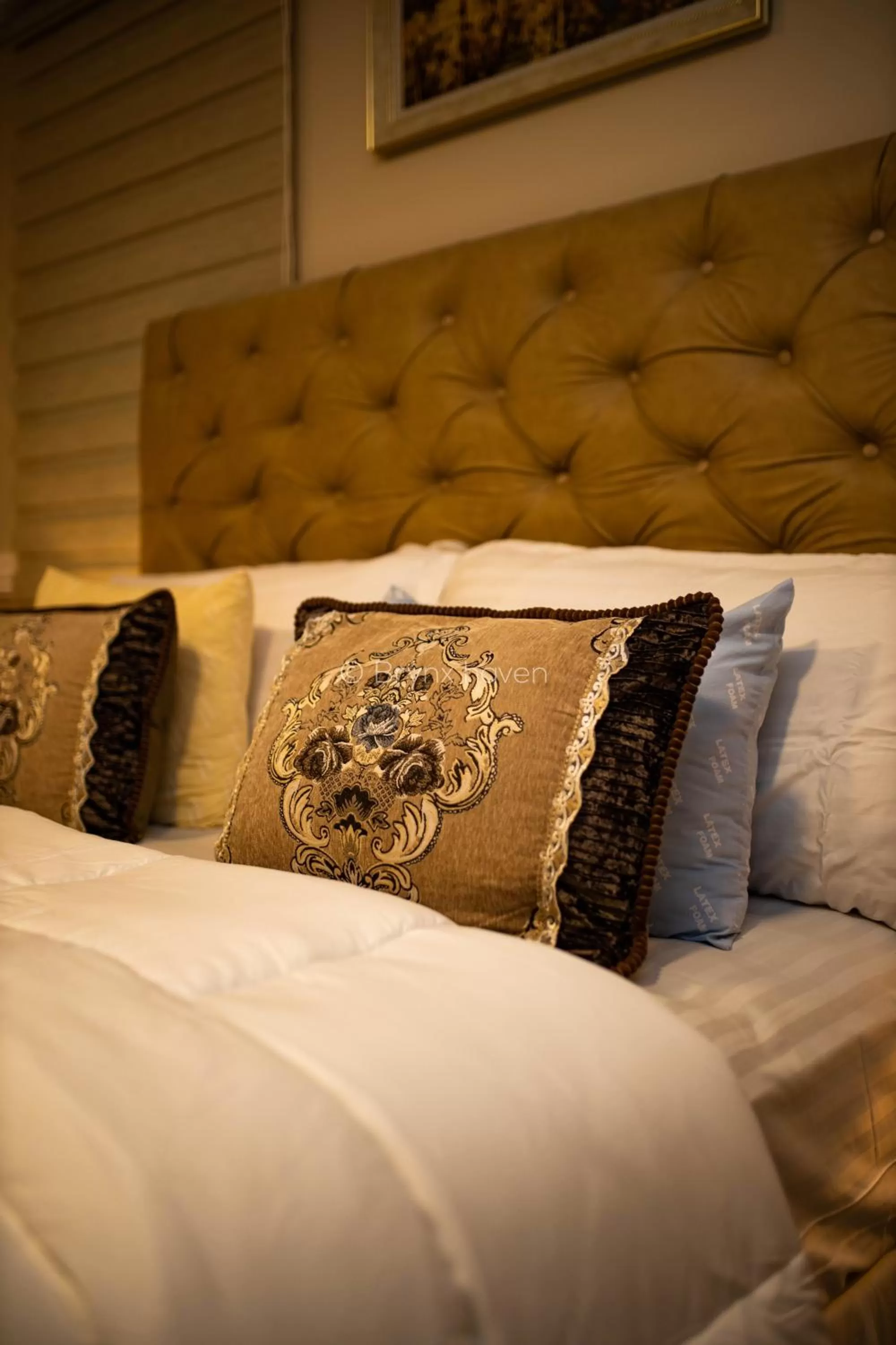 Bed in Brynx Haven - Cape Coast