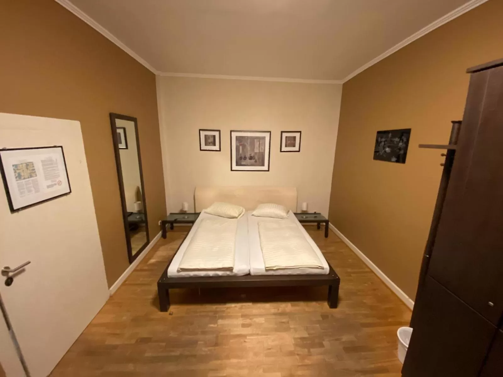 Bed in Hotel Restaurant Frankenturm