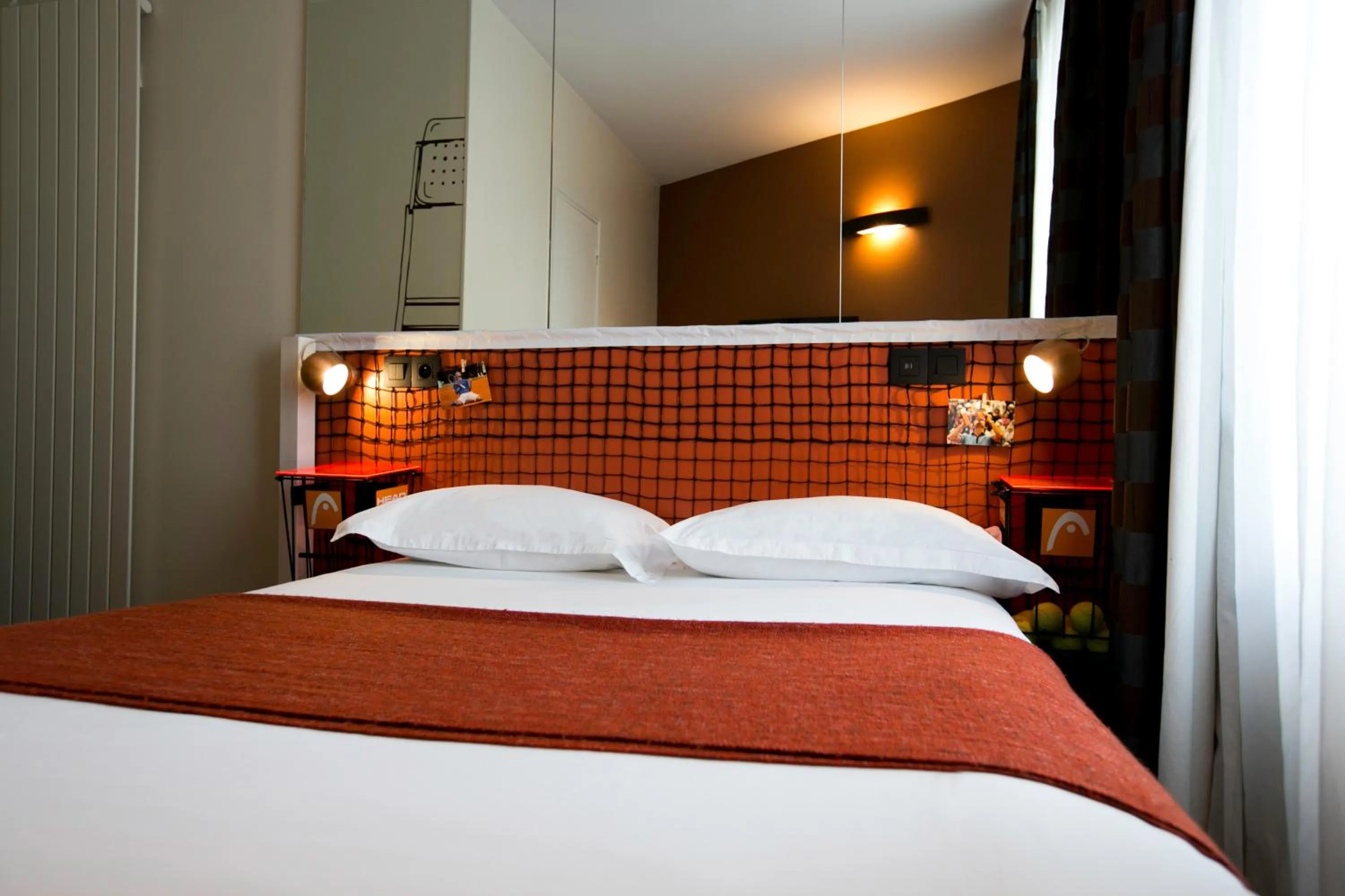 Classic Double or Twin Room in Hotel Olympic by Patrick Hayat